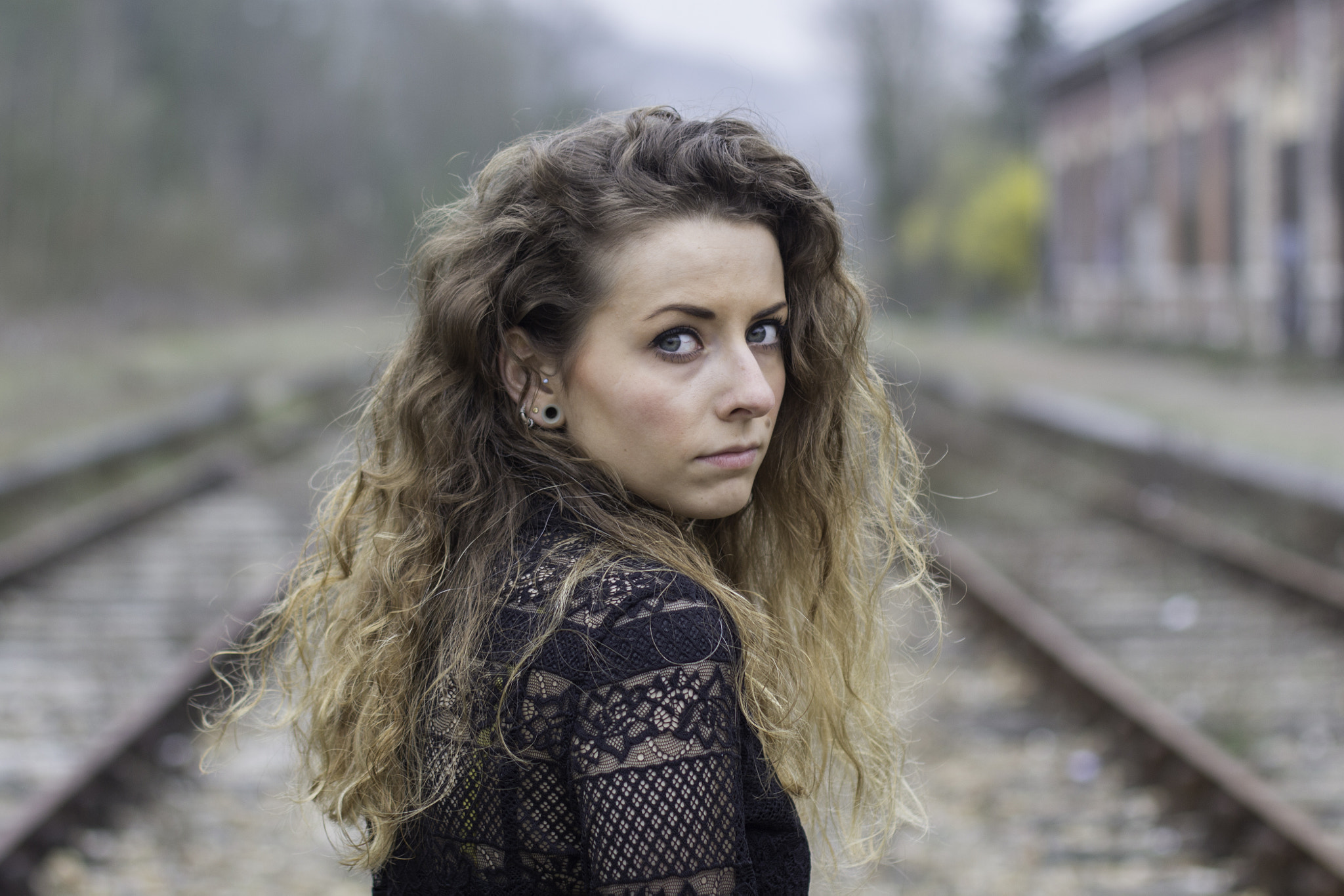 Canon EOS 600D (Rebel EOS T3i / EOS Kiss X5) + Canon EF 50mm F1.4 USM sample photo. Emmanuelle photography