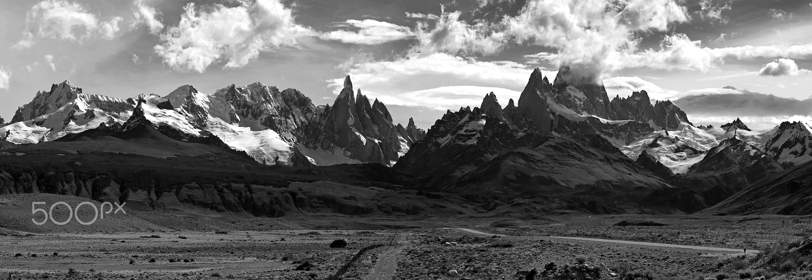 Canon EF-S 18-200mm F3.5-5.6 IS sample photo. Fitz roy last day b&w photography