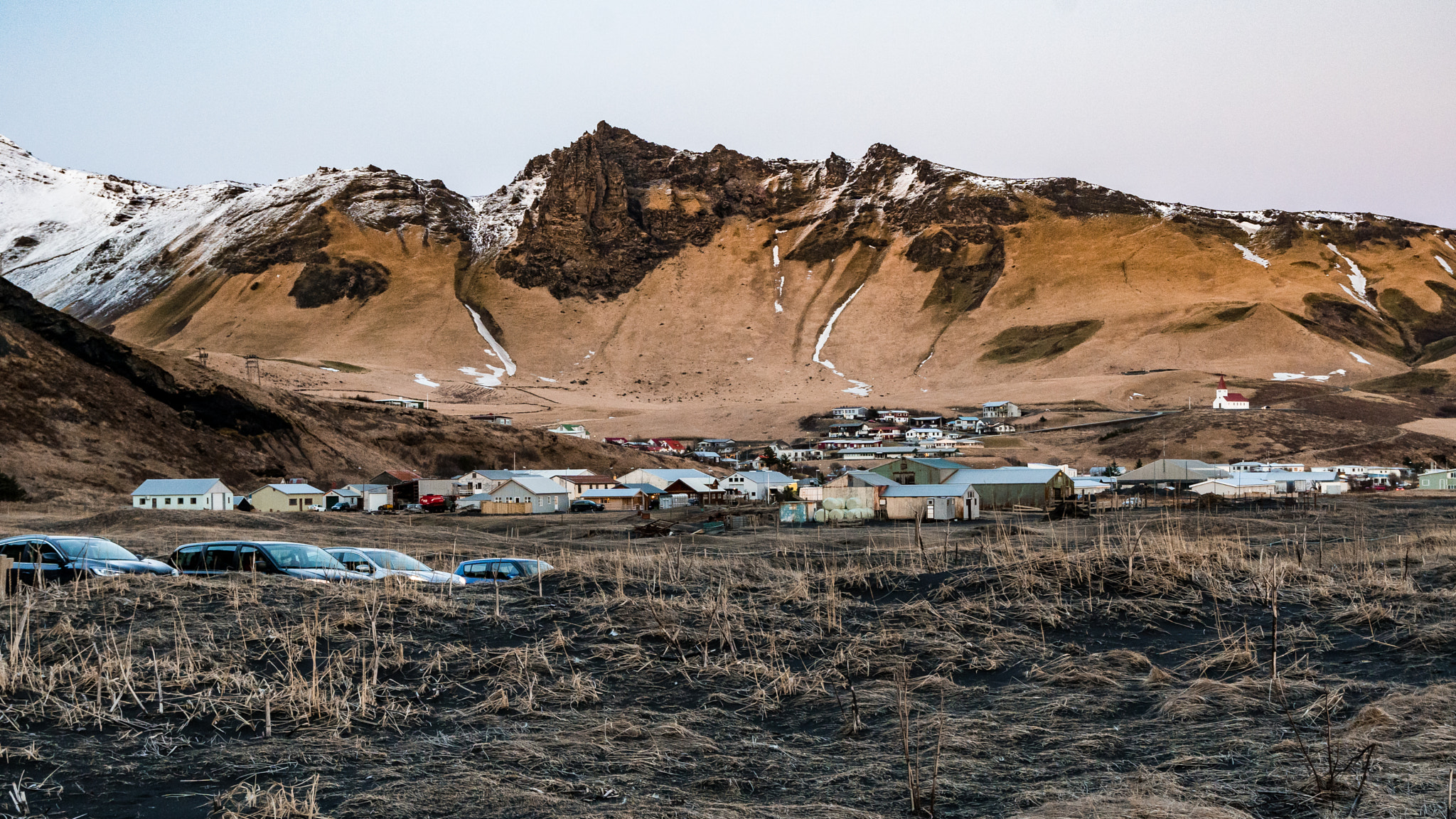 Sony a6300 + Sony Vario-Tessar T* E 16-70mm F4 ZA OSS sample photo. Vik, iceland photography