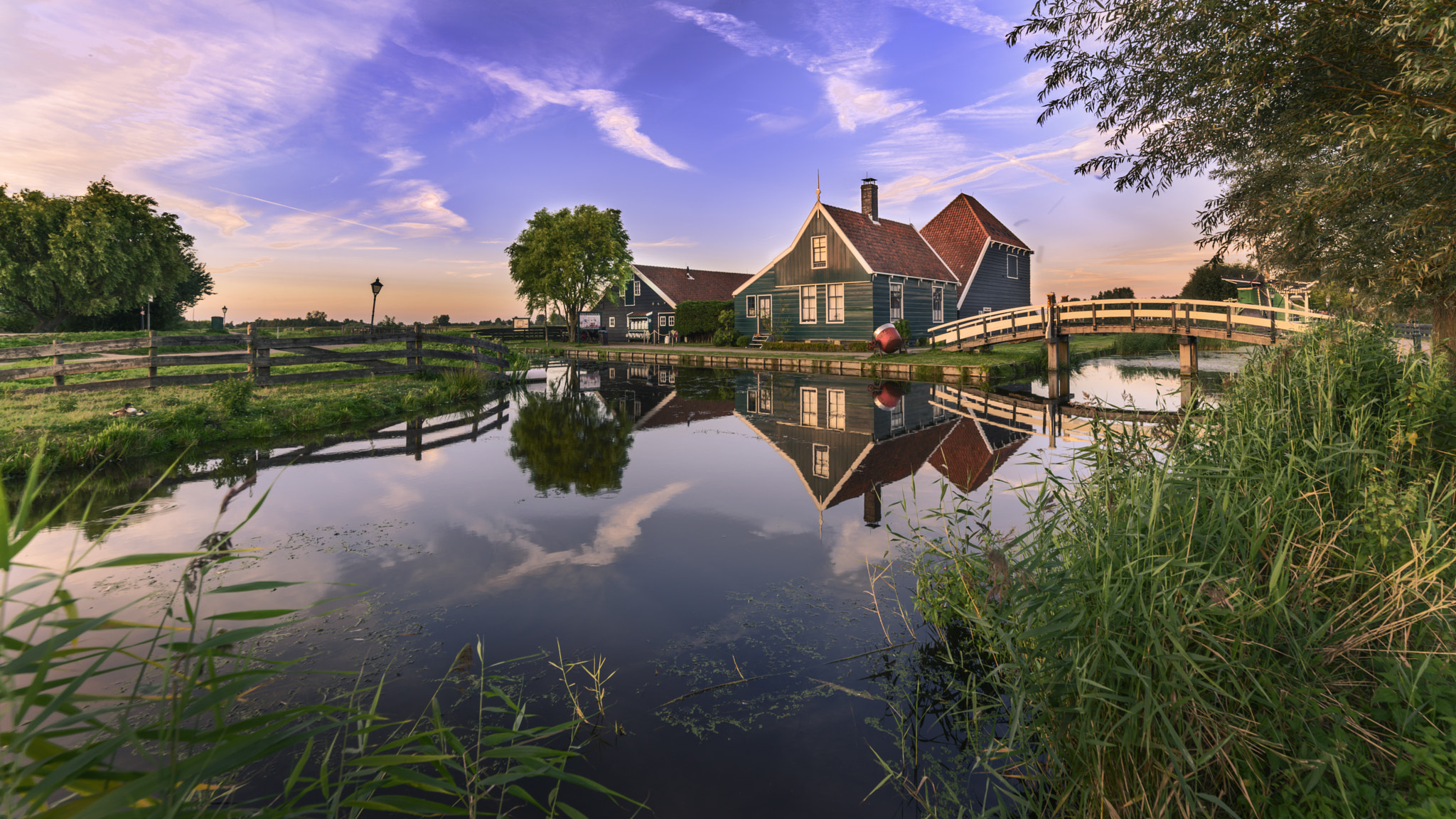 Samyang 14mm F2.8 ED AS IF UMC sample photo. Zaanse schans photography