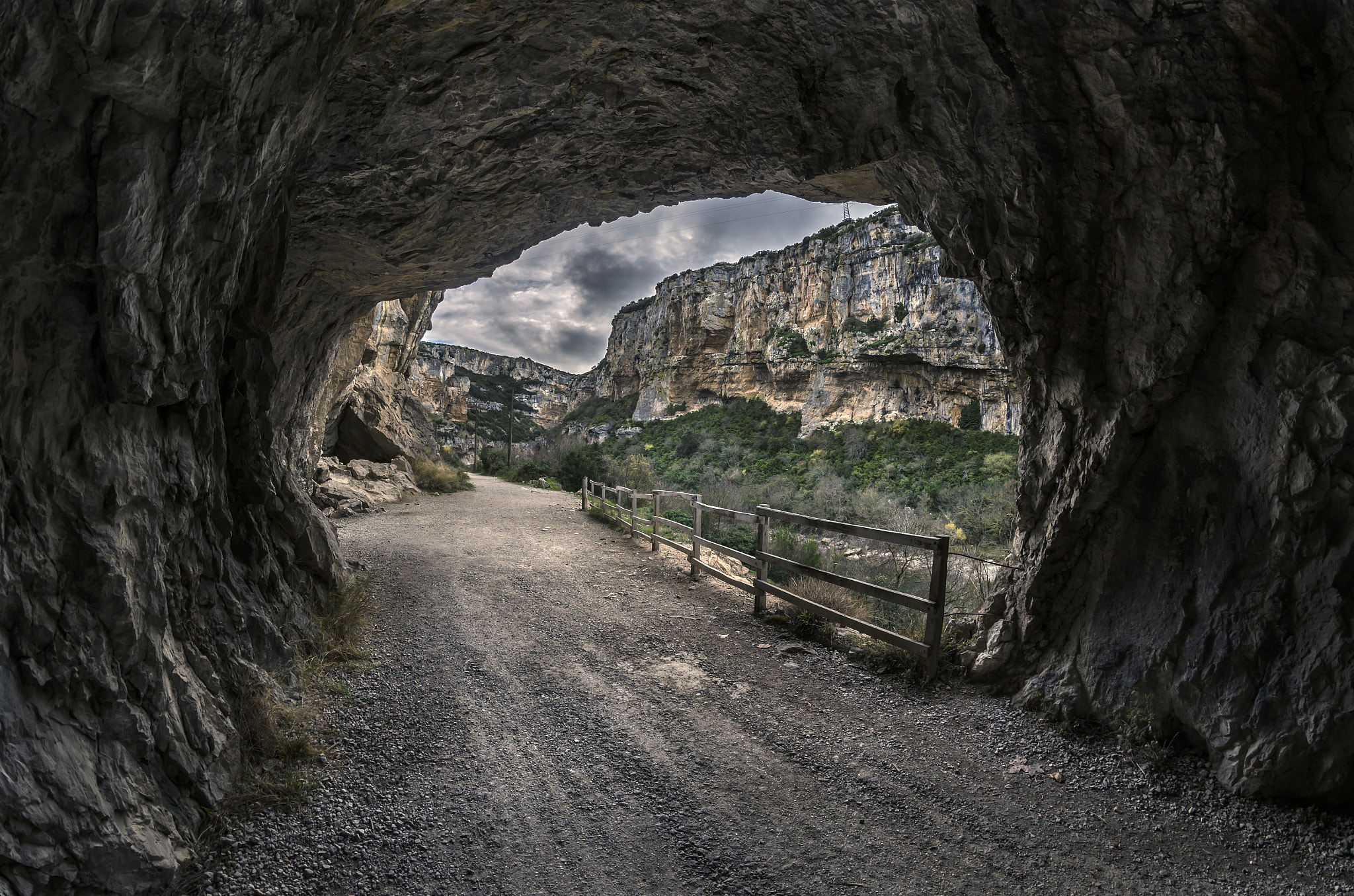 Nikon D7000 + Samyang 8mm F3.5 Aspherical IF MC Fisheye sample photo. Canyon lumbier photography