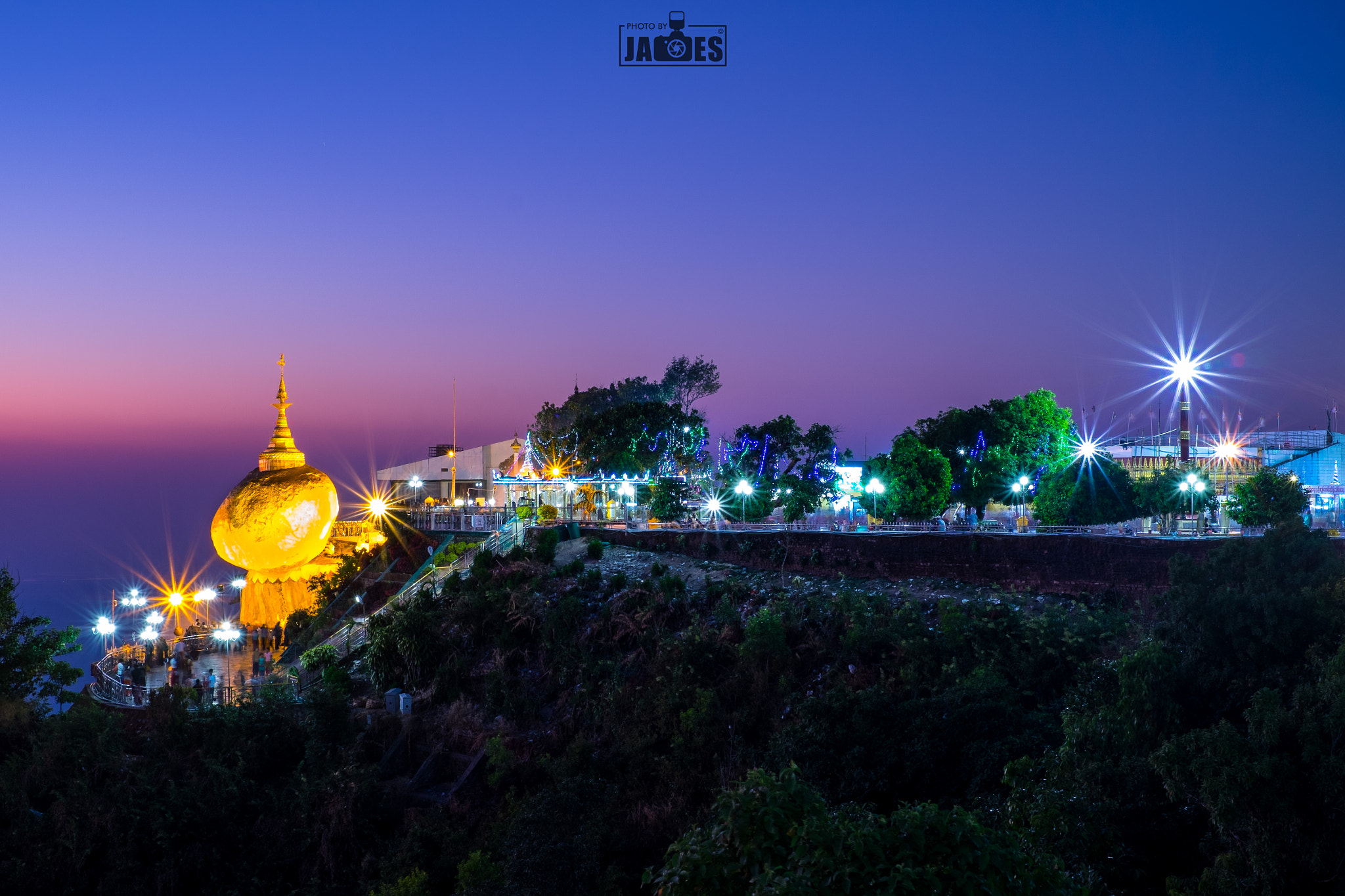 Fujifilm X-T1 + Fujifilm XF 35mm F1.4 R sample photo. Golden rock pagoda photography