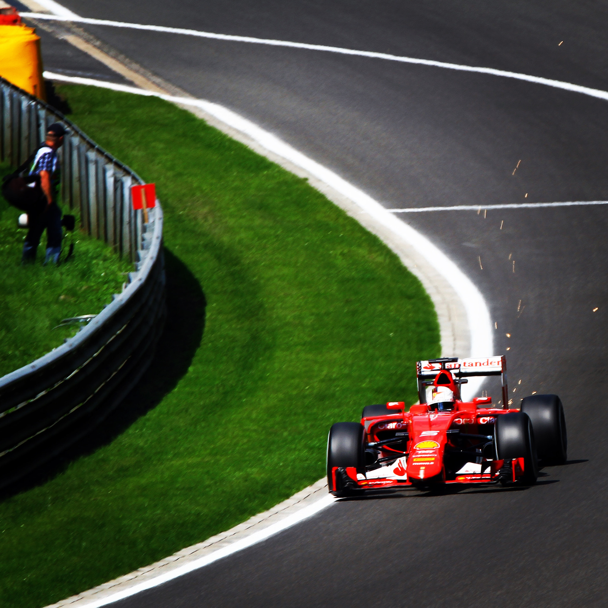 Canon EF 70-200mm F2.8L IS II USM sample photo. Sebastián vettel at spa 2015 photography