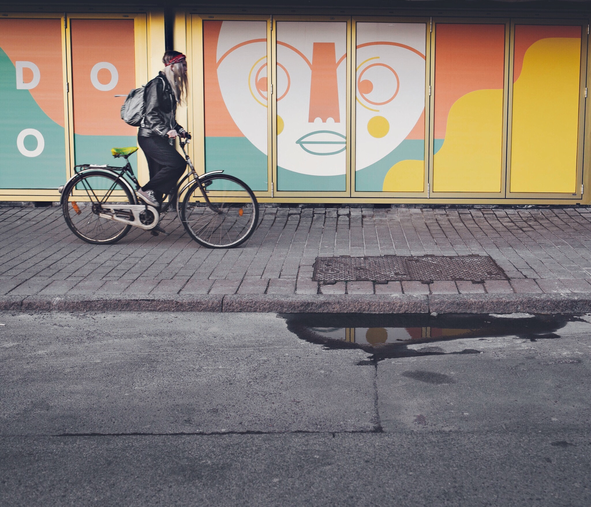 Canon EF 35mm F2 IS USM sample photo. When you ride photography