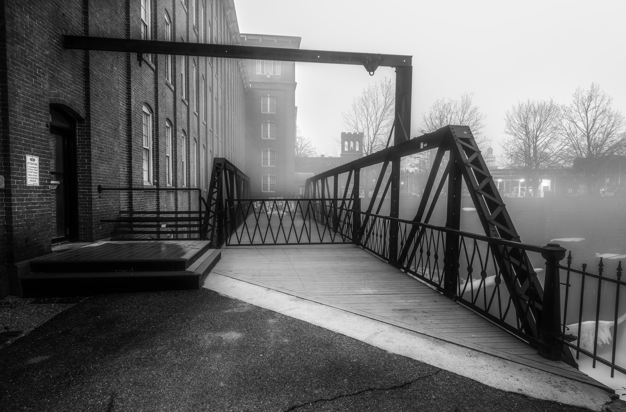 Nikon AF-S Nikkor 17-35mm F2.8D ED-IF sample photo. ...mystique of mist... photography
