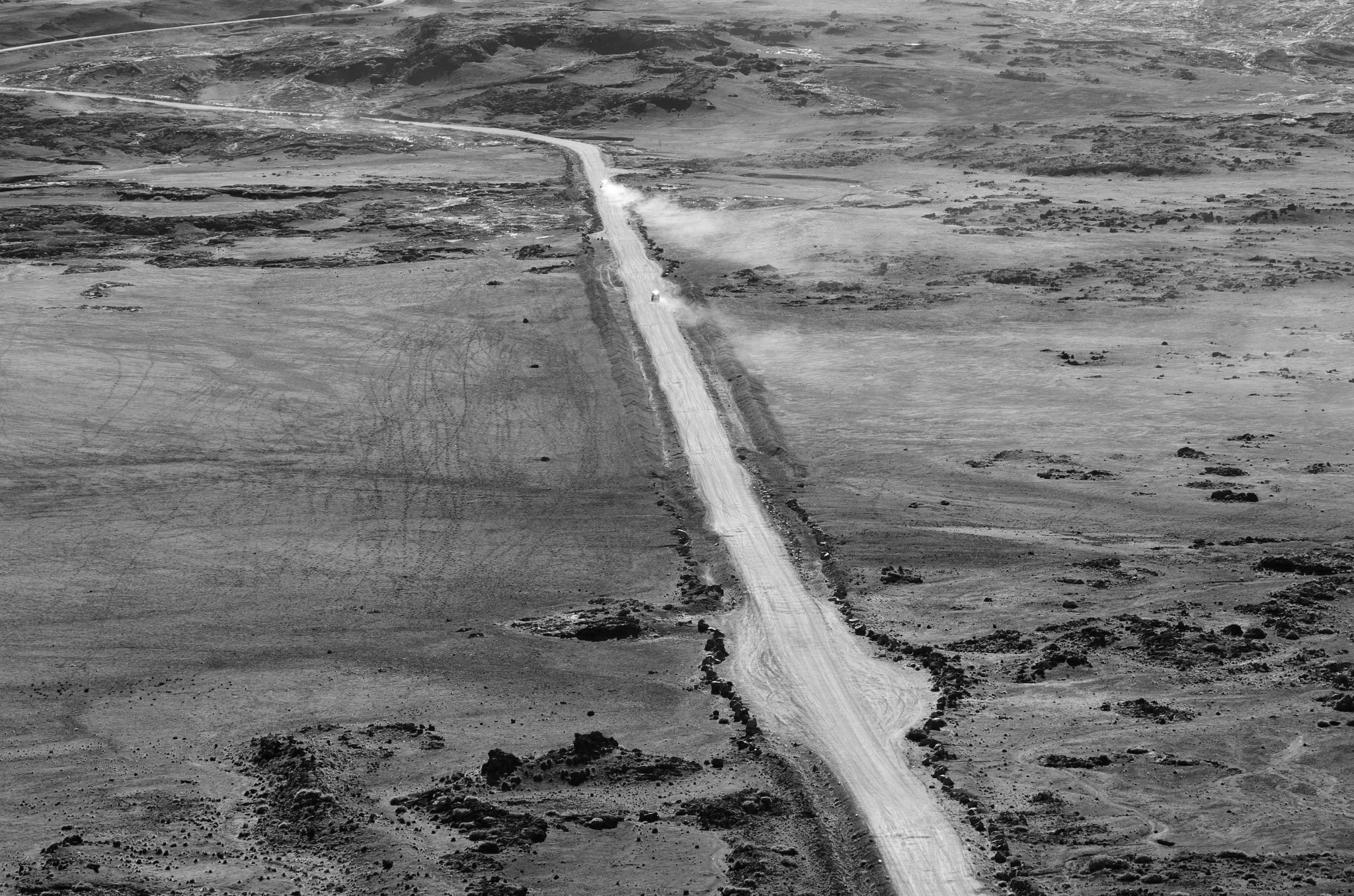 Sigma 17-70mm F2.8-4 DC Macro OS HSM | C sample photo. Route forestière,piton de la fournaise, la réunion photography