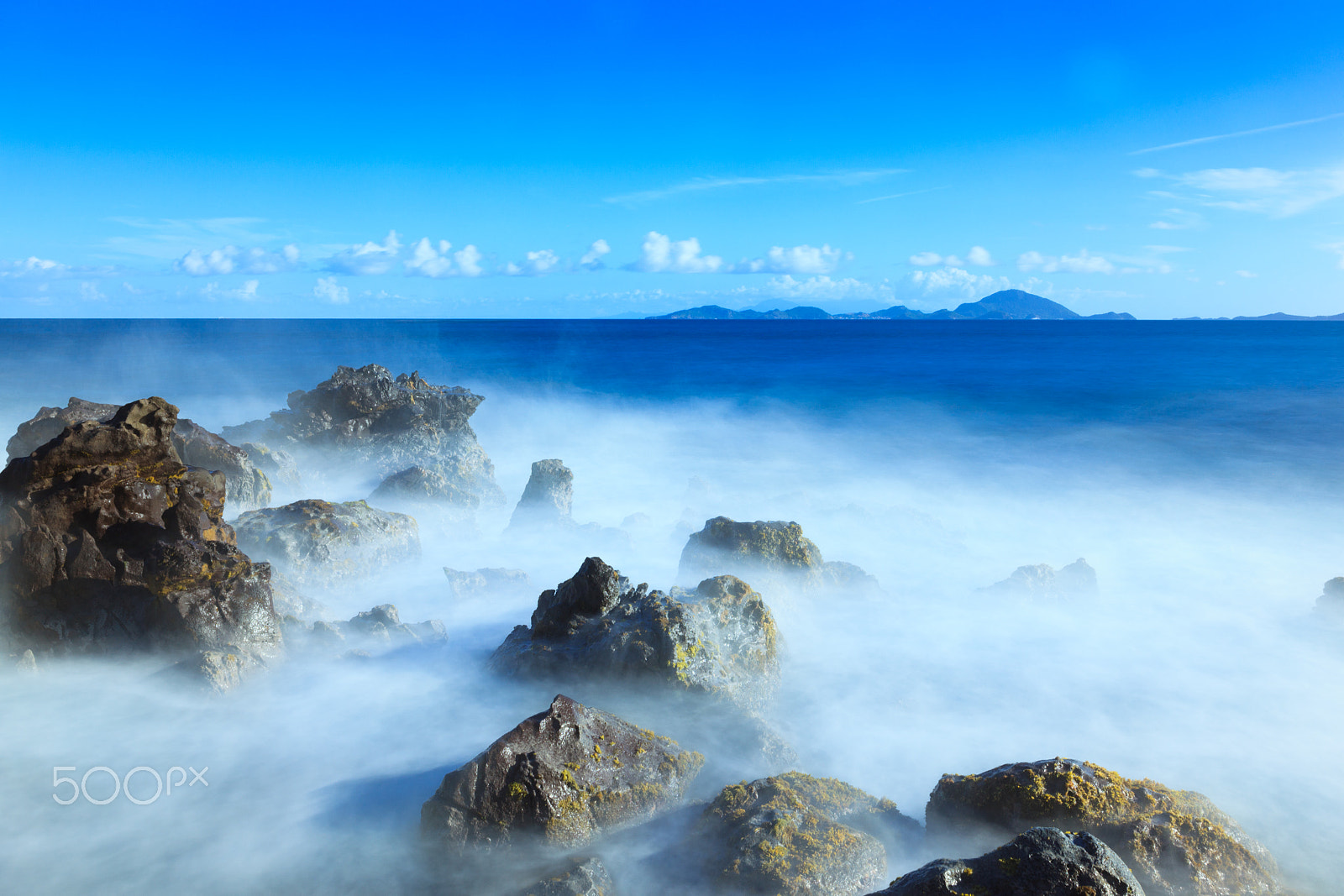 Canon EF 24-70mm F4L IS USM sample photo. Visions of an islander photography