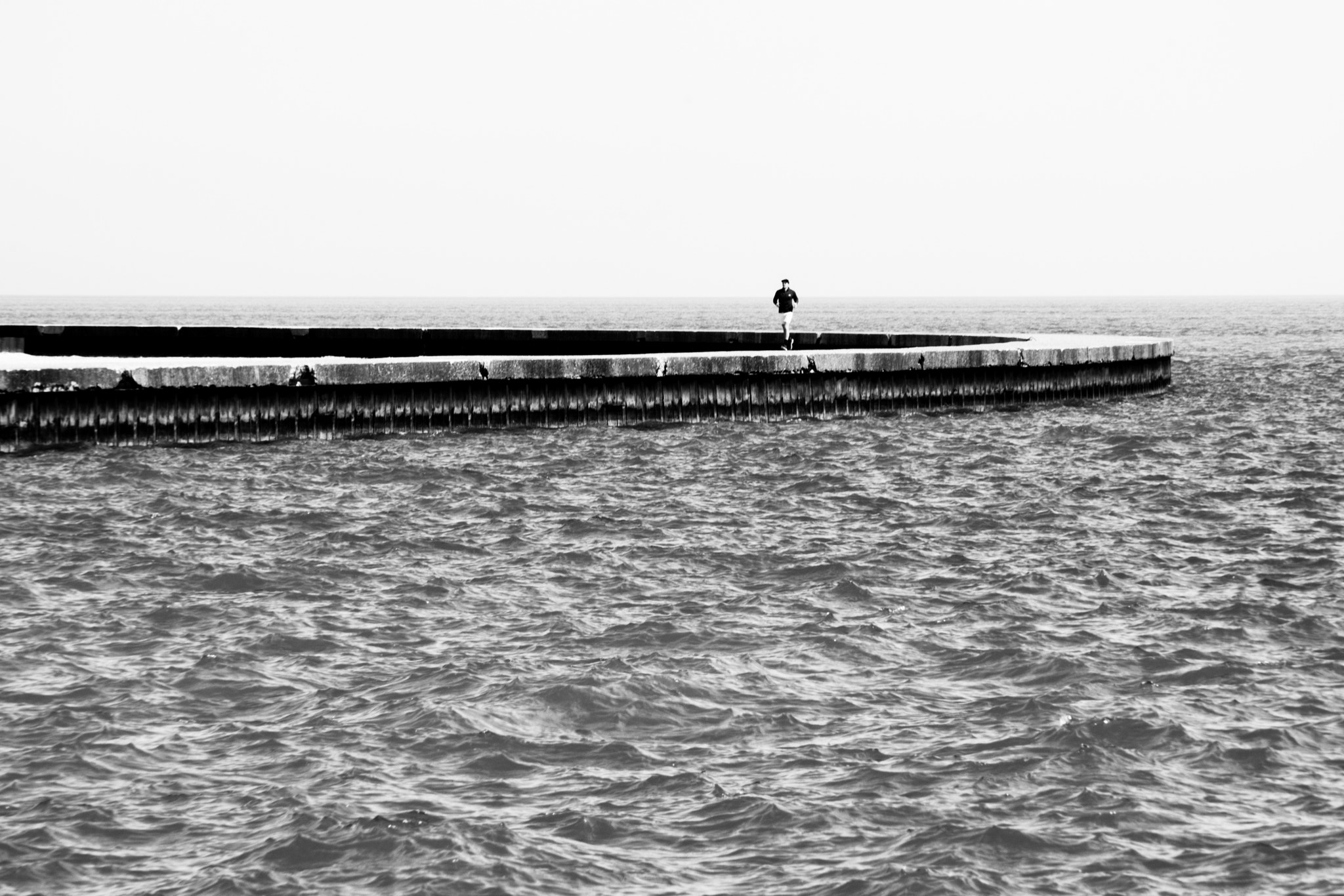 Sony a7R + Sony FE 24-240mm F3.5-6.3 OSS sample photo. Running on the dike photography