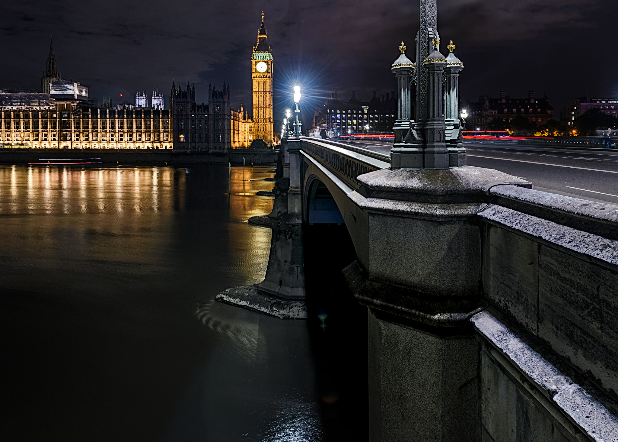Nikon AF-S Nikkor 24-70mm F2.8G ED sample photo. Westminster bridge photography