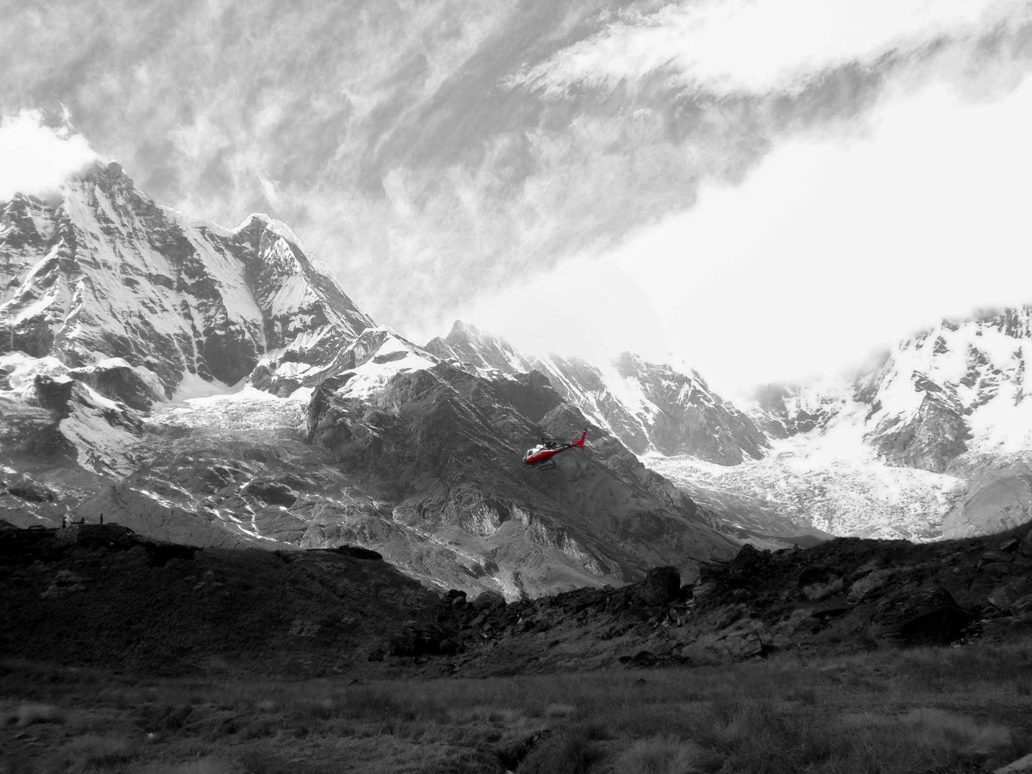Panasonic DMC-LS5 sample photo. Helicopter in the mountains photography