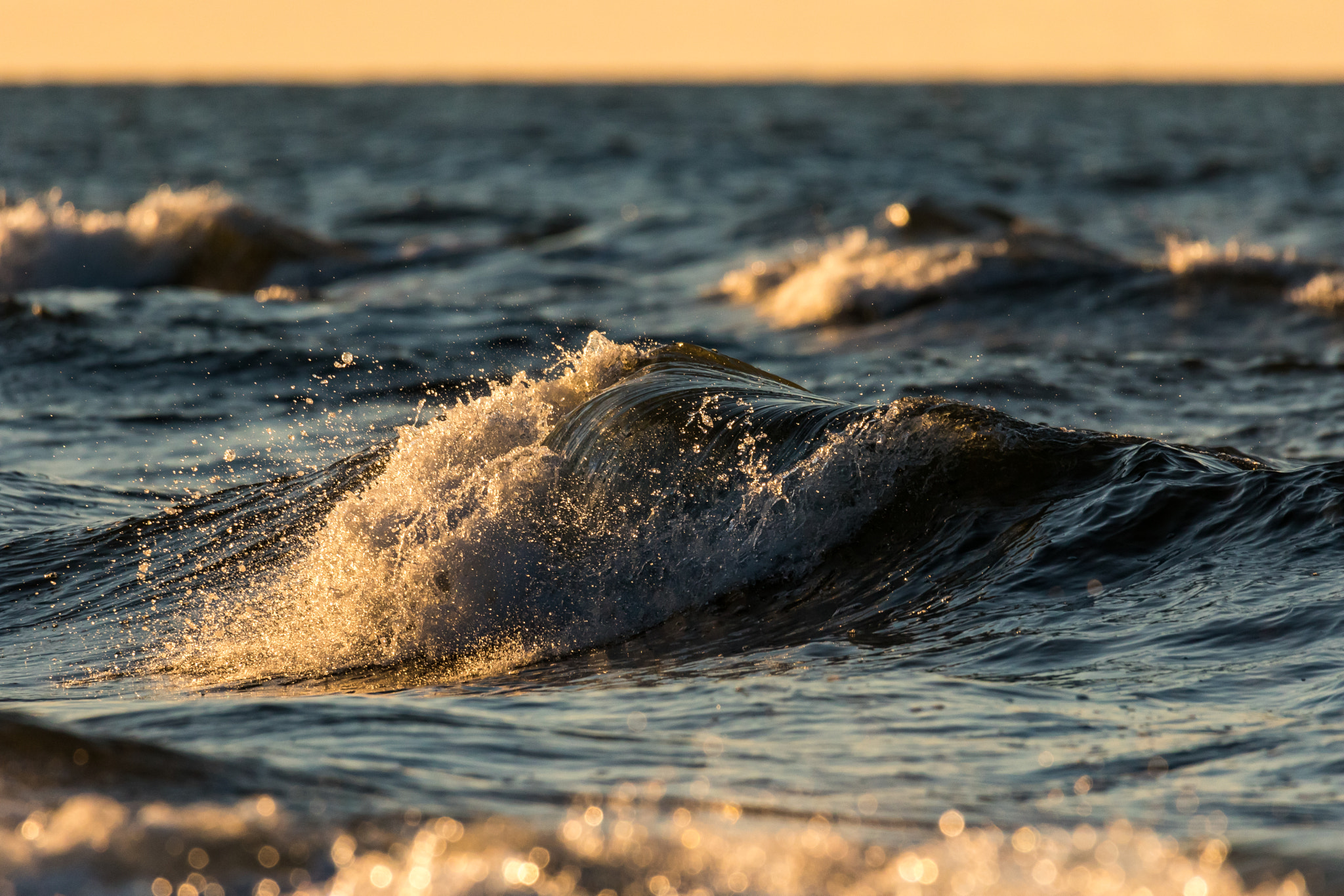 150-600mm F5-6.3 DG OS HSM | Sports 014 sample photo. Wave photography
