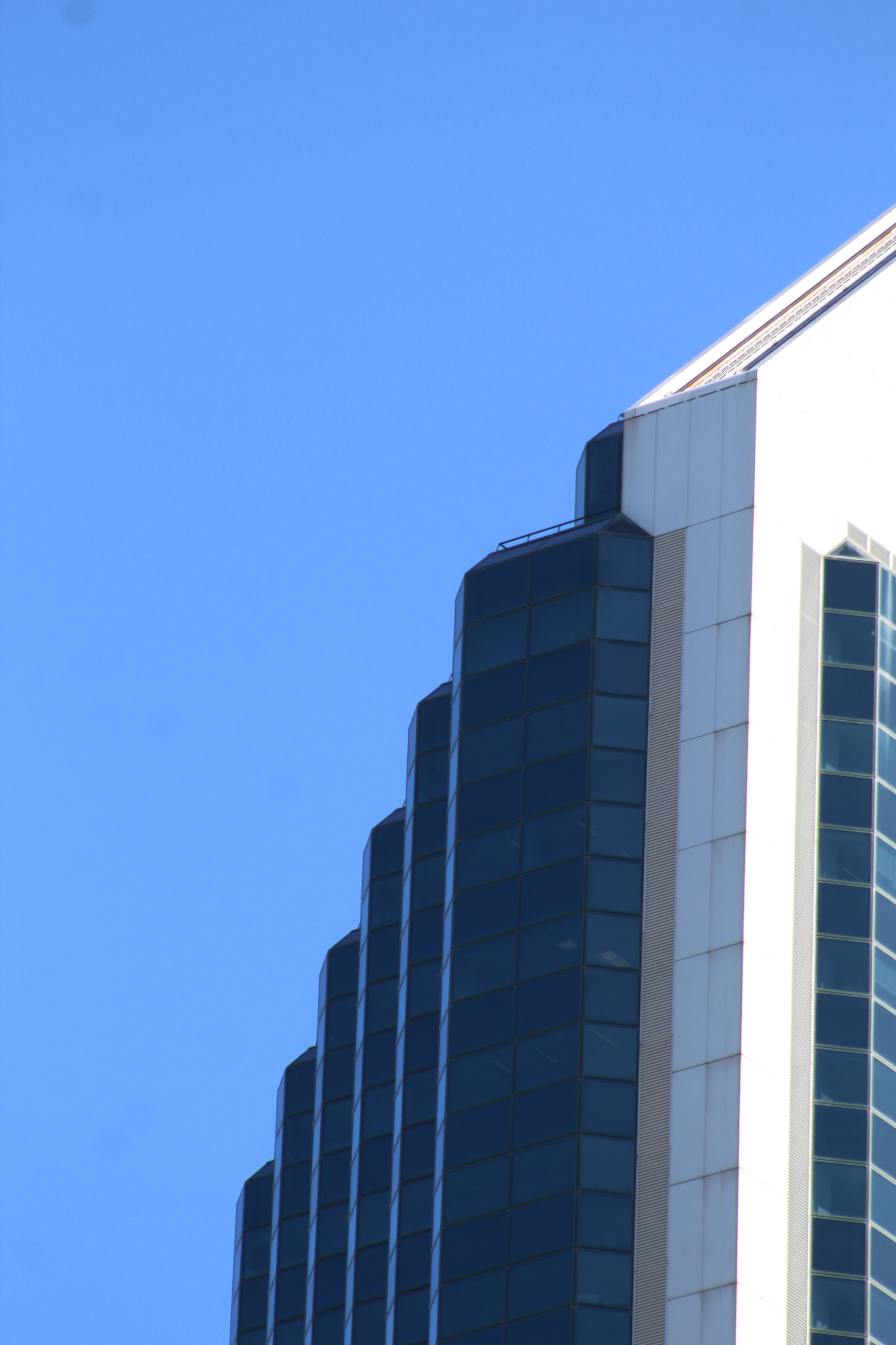 Canon EF 75-300mm f/4-5.6 USM sample photo. Scala nel cielo photography