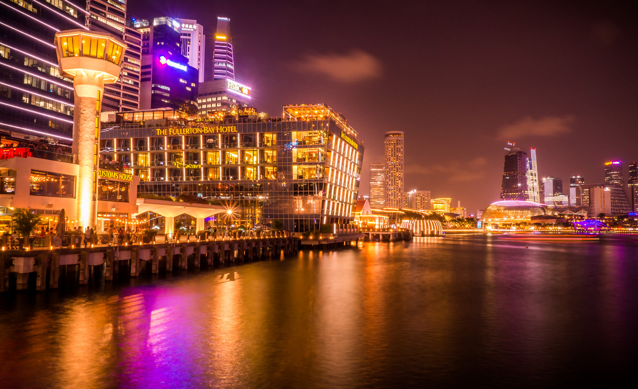 Olympus OM-D E-M10 sample photo. Waterfront promenade photography