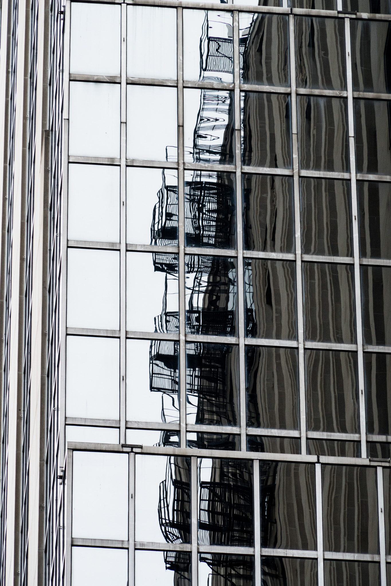 Sony FE 24-240mm F3.5-6.3 OSS sample photo. Emergency ladder photography