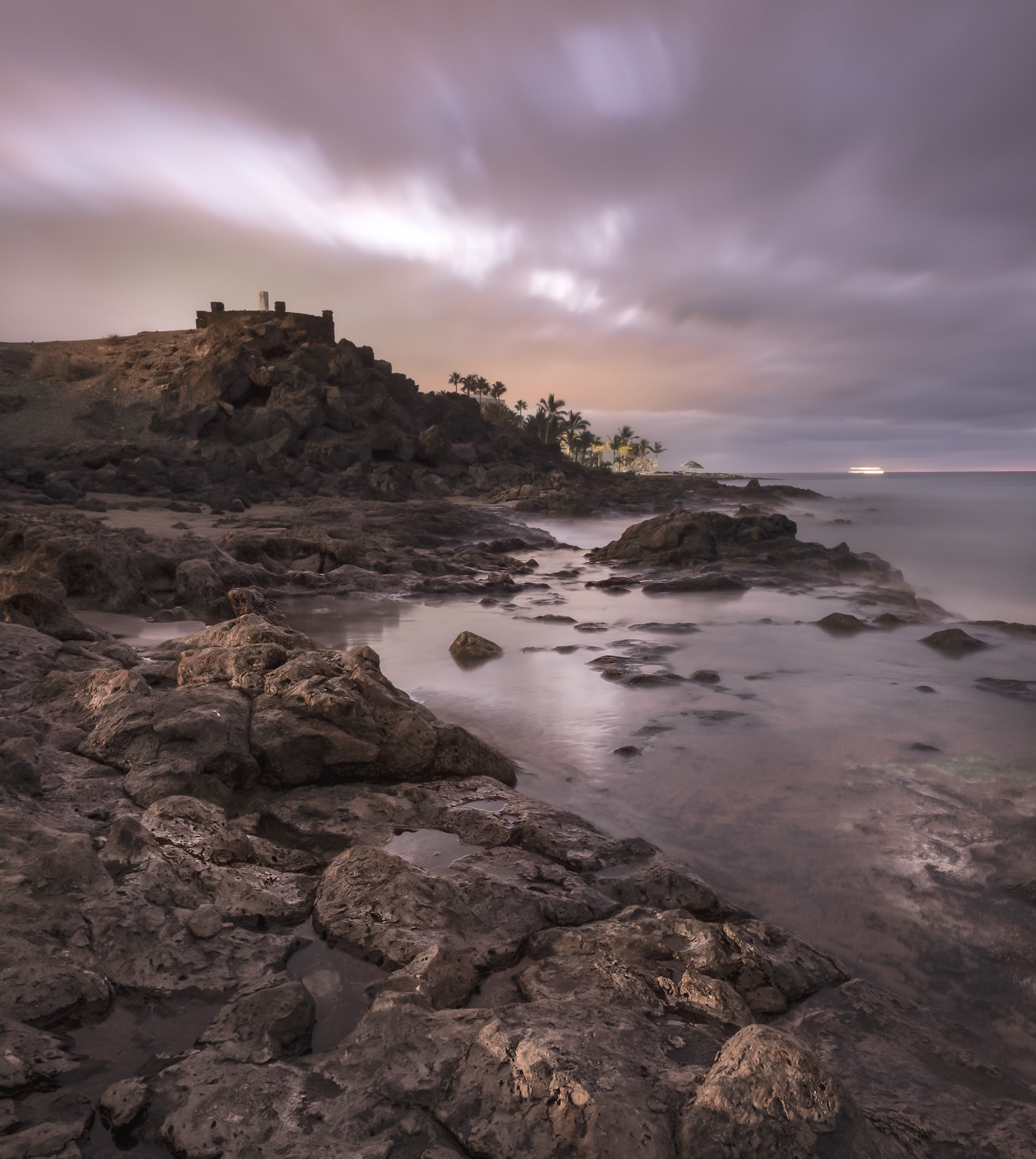 Fujifilm X-T1 + Fujifilm XF 14mm F2.8 R sample photo. Cloudy sunrise photography