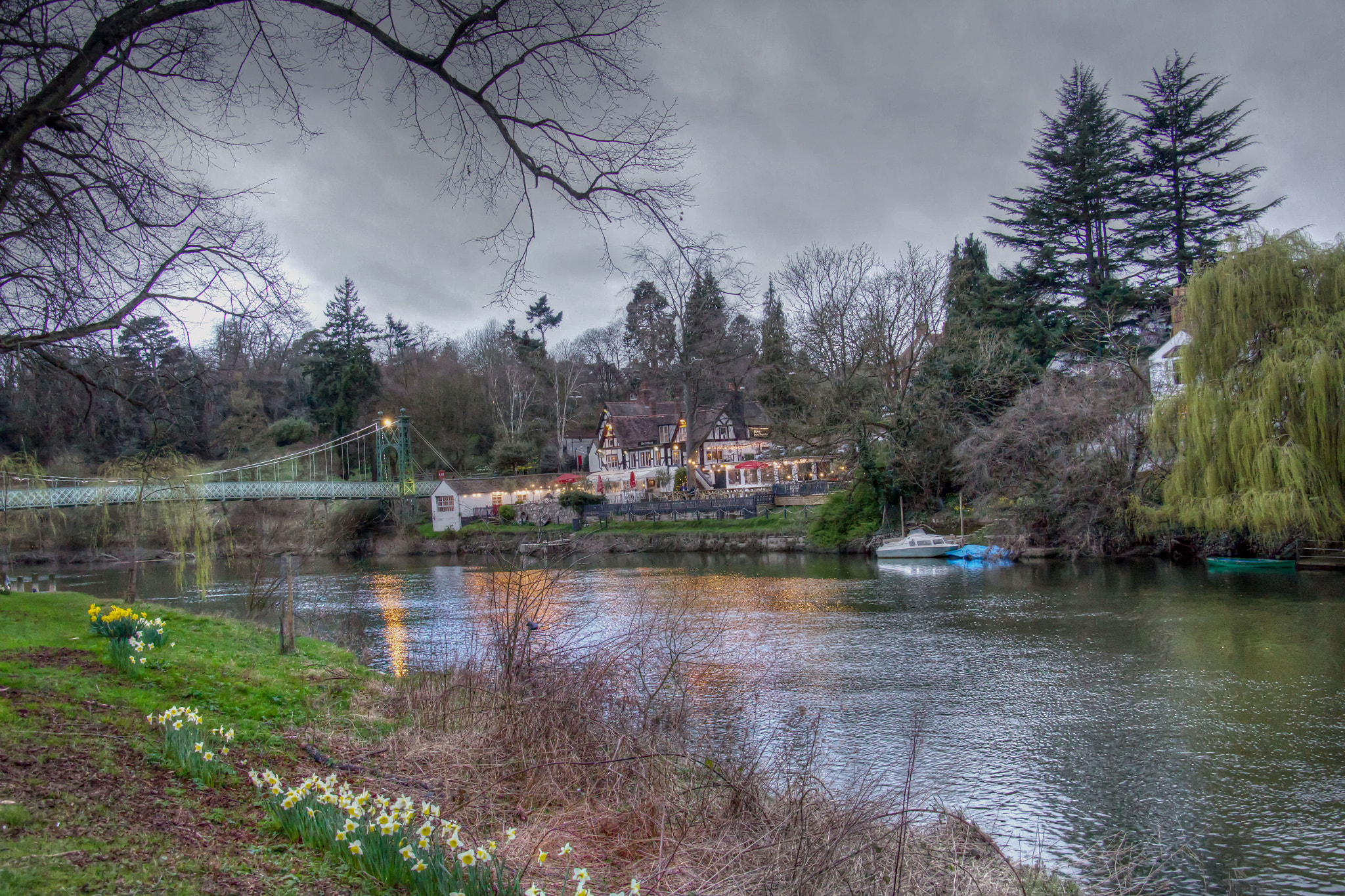 Canon EF-S 18-135mm F3.5-5.6 IS USM sample photo. Shrewsbury, shropshire, england. photography