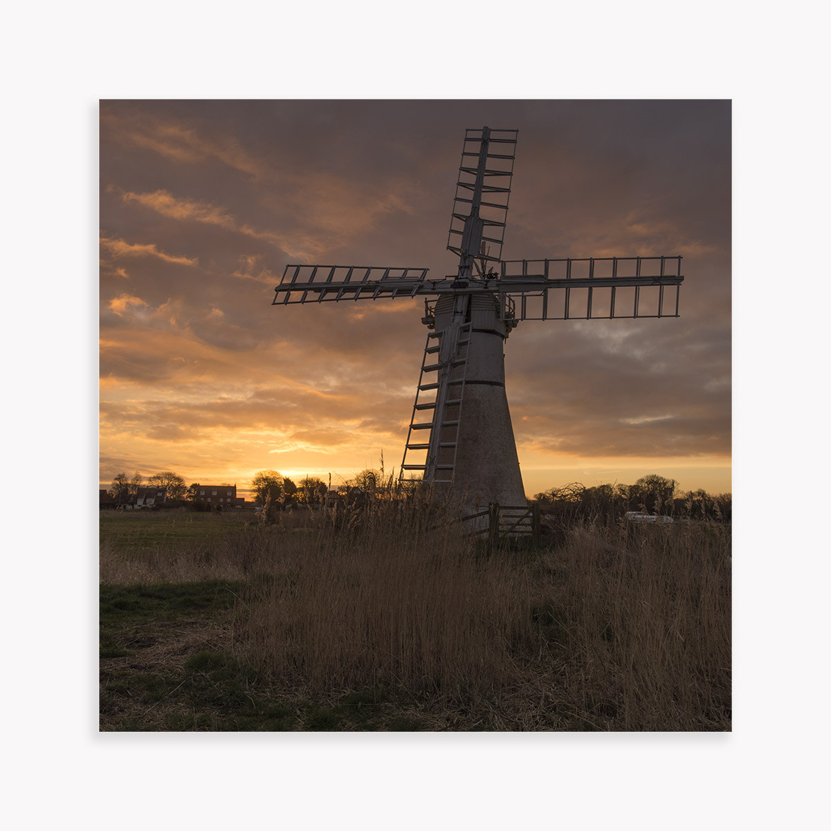 Nikon AF-S Nikkor 17-35mm F2.8D ED-IF sample photo. Thurne mill at sunrise photography