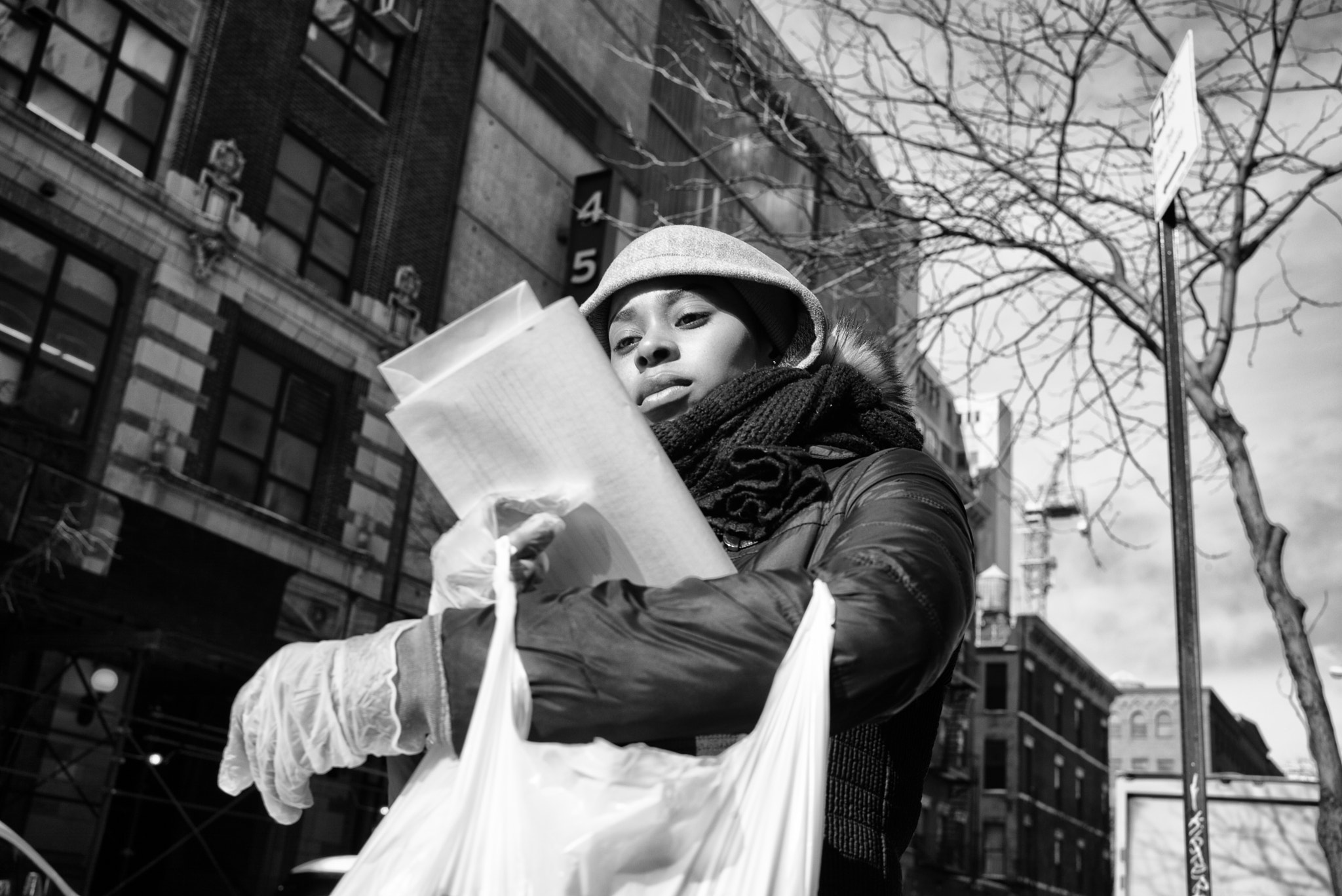 Leica Summilux-M 35mm F1.4 ASPH sample photo. Street photo nyc photography