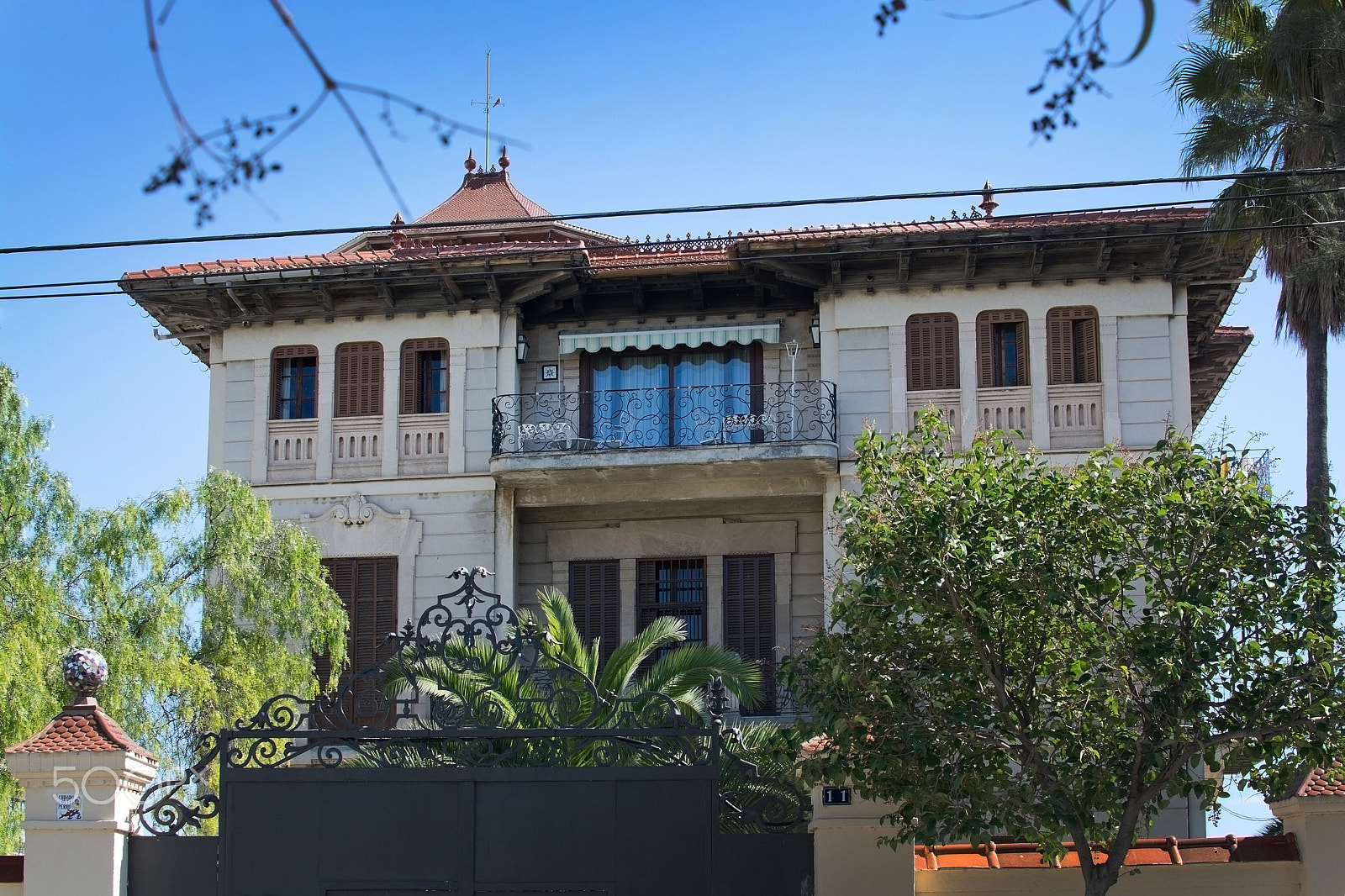 Sigma 150-500mm F5-6.3 DG OS HSM sample photo. Old charming palma villa photography
