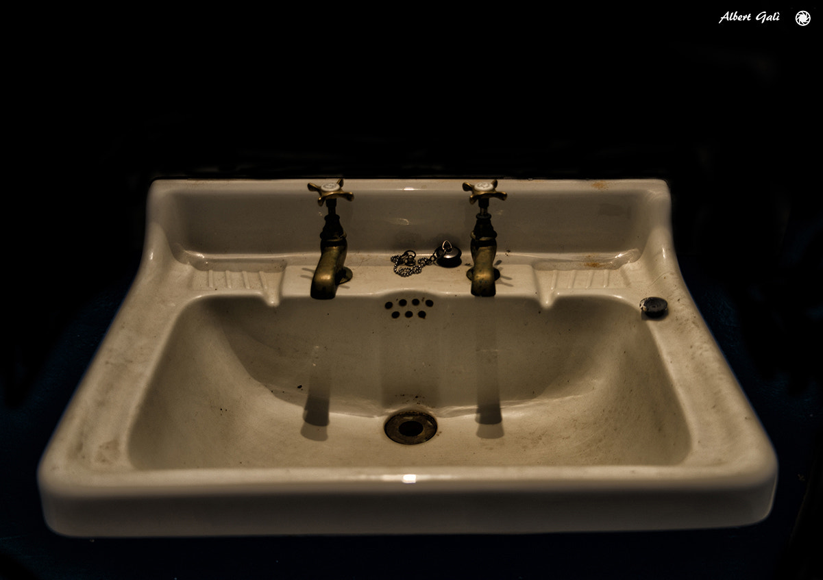 Sigma 24-70mm F2.8 EX DG HSM sample photo. Cleaner photography