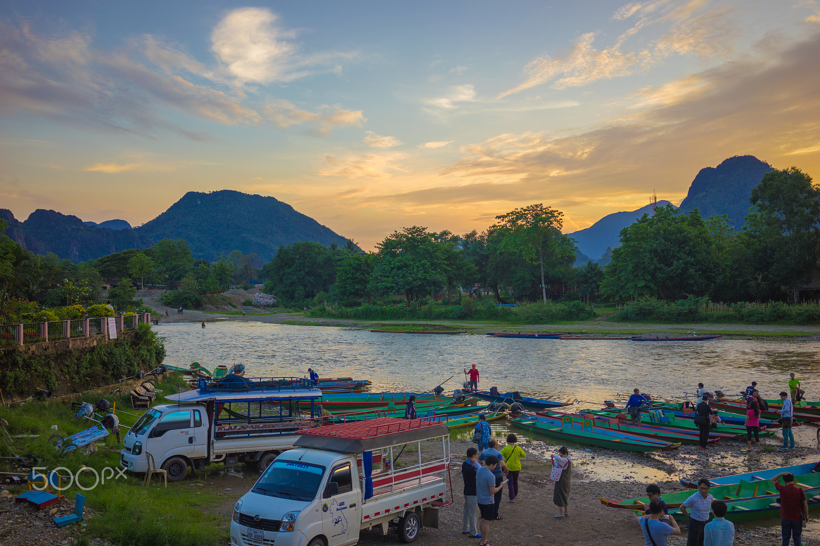 Sony a7 II + Sony Sonnar T* FE 35mm F2.8 ZA sample photo. Nam song river photography