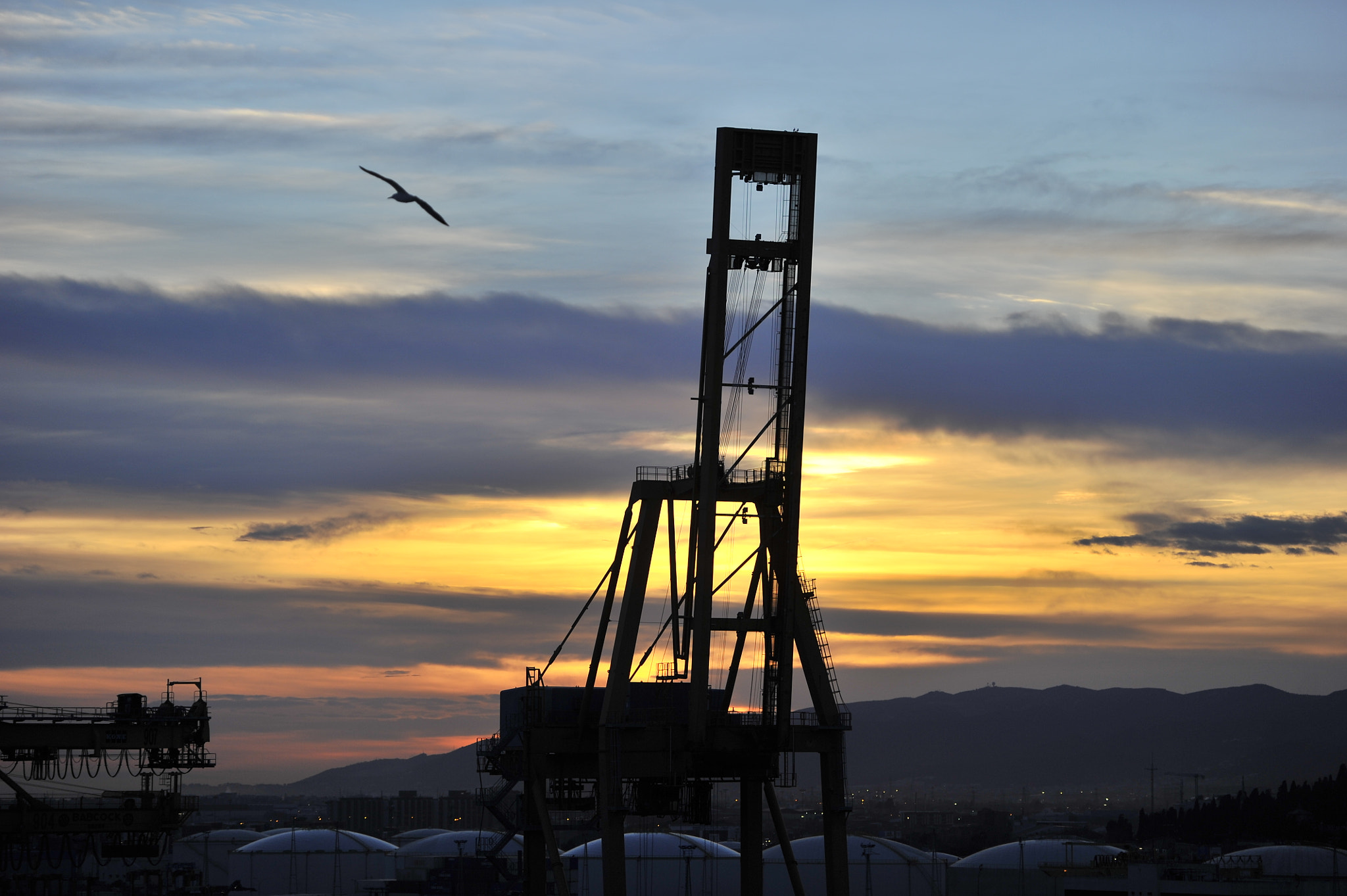 Nikon D3S sample photo. Barcelona sunset photography