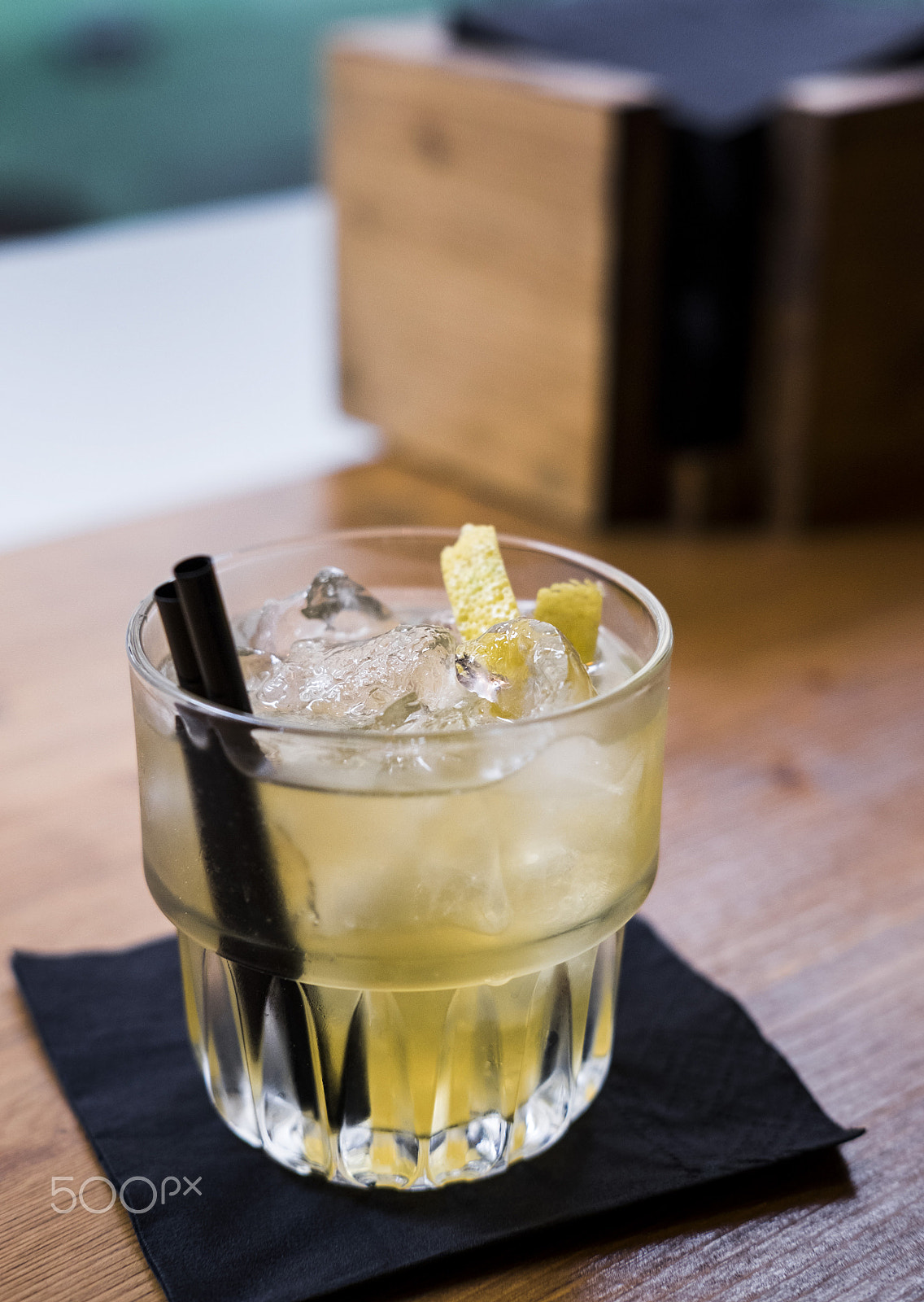 Fujifilm X-T1 + Fujifilm XF 35mm F2 R WR sample photo. Cocktail photography