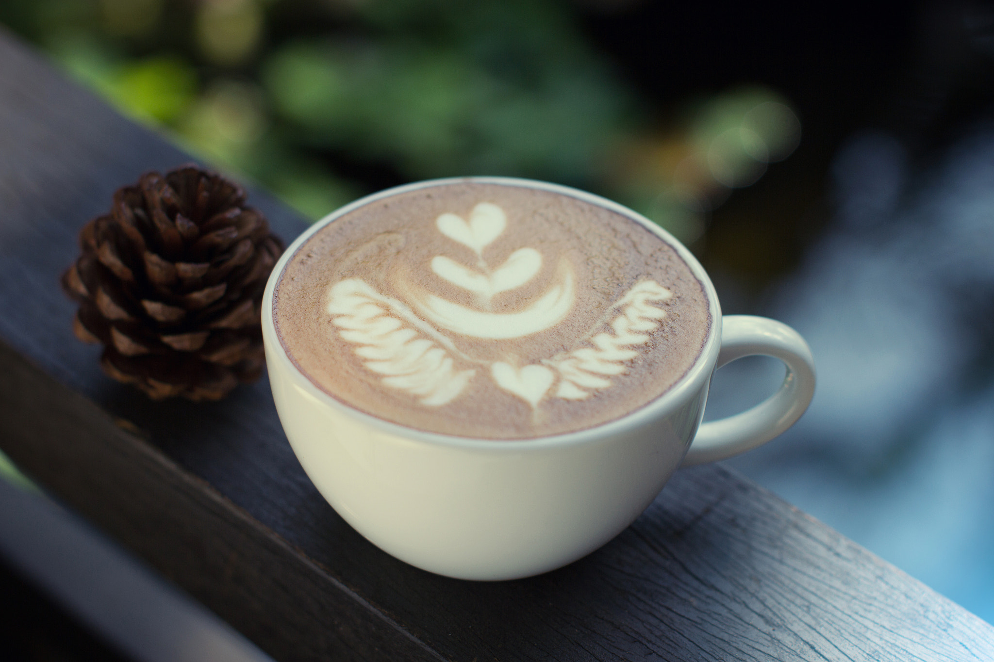 Sigma 50mm F1.4 EX DG HSM sample photo. Cup of coffee with beautiful latte art photography