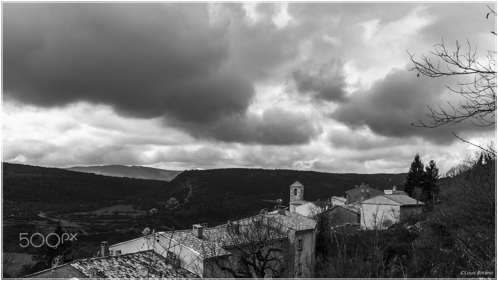 Nikon D5500 sample photo. Village de coursegoules photography