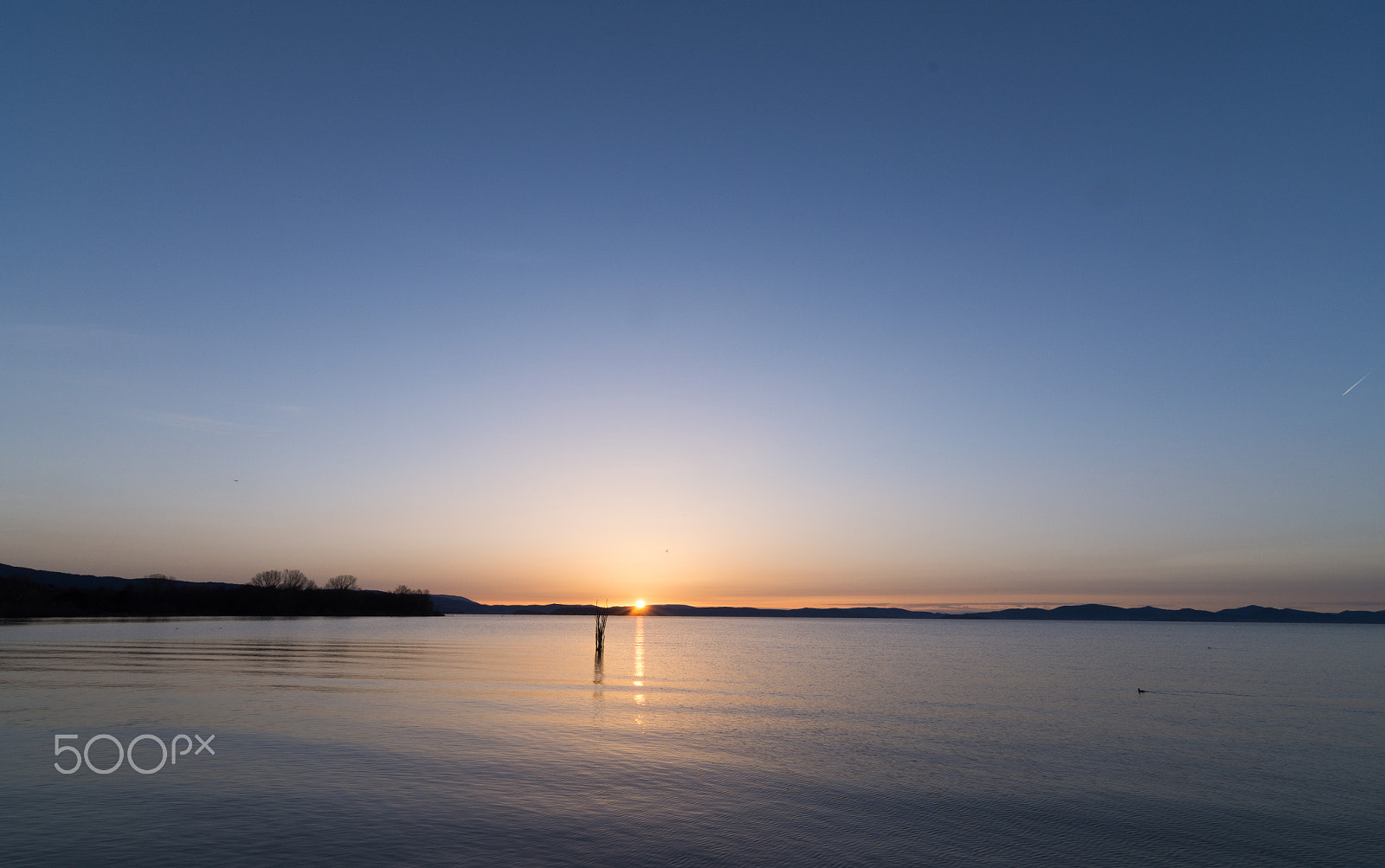 Nikon D7200 sample photo. Alba al lago trasimeno photography