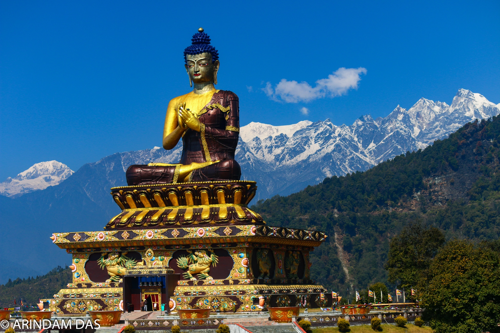 Canon EF-S 55-250mm F4-5.6 IS sample photo. Land of buddha photography