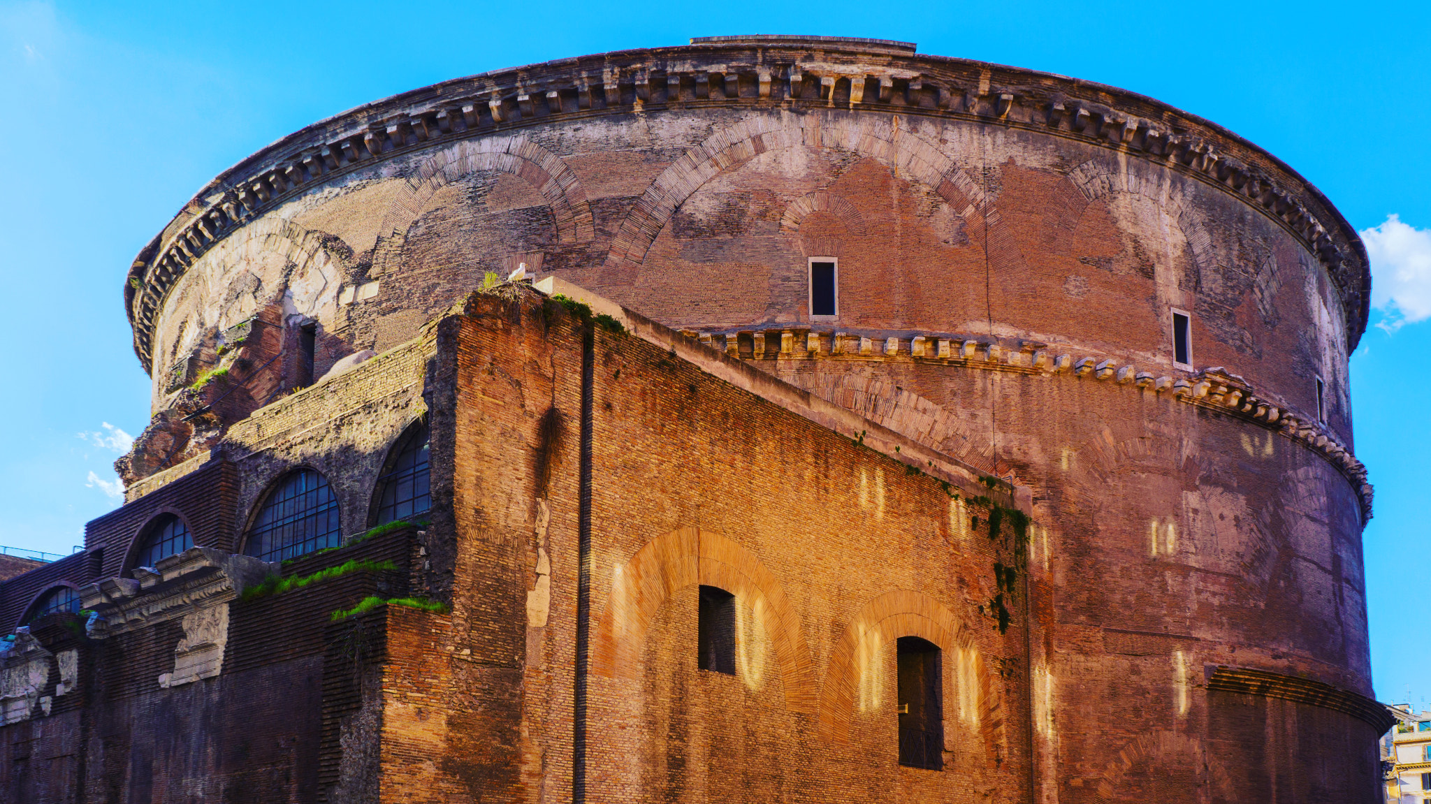 Sony Alpha a5000 (ILCE 5000) + Sony E 18-55mm F3.5-5.6 OSS sample photo. The back side of pantheon - which i believe to be just as beautiful as the front! photography