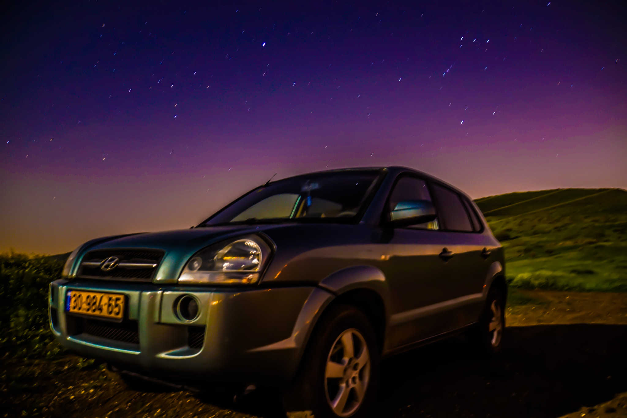 Sony E 18-200mm F3.5-6.3 OSS sample photo. Trip with hyundai tucson with the dark photography