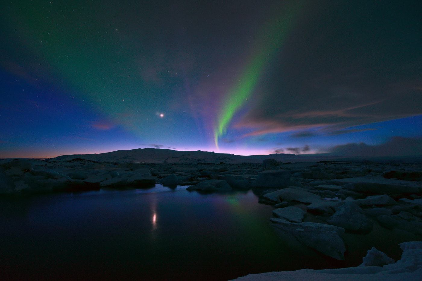 Nikon AF-S Nikkor 14-24mm F2.8G ED sample photo. Aurora photography