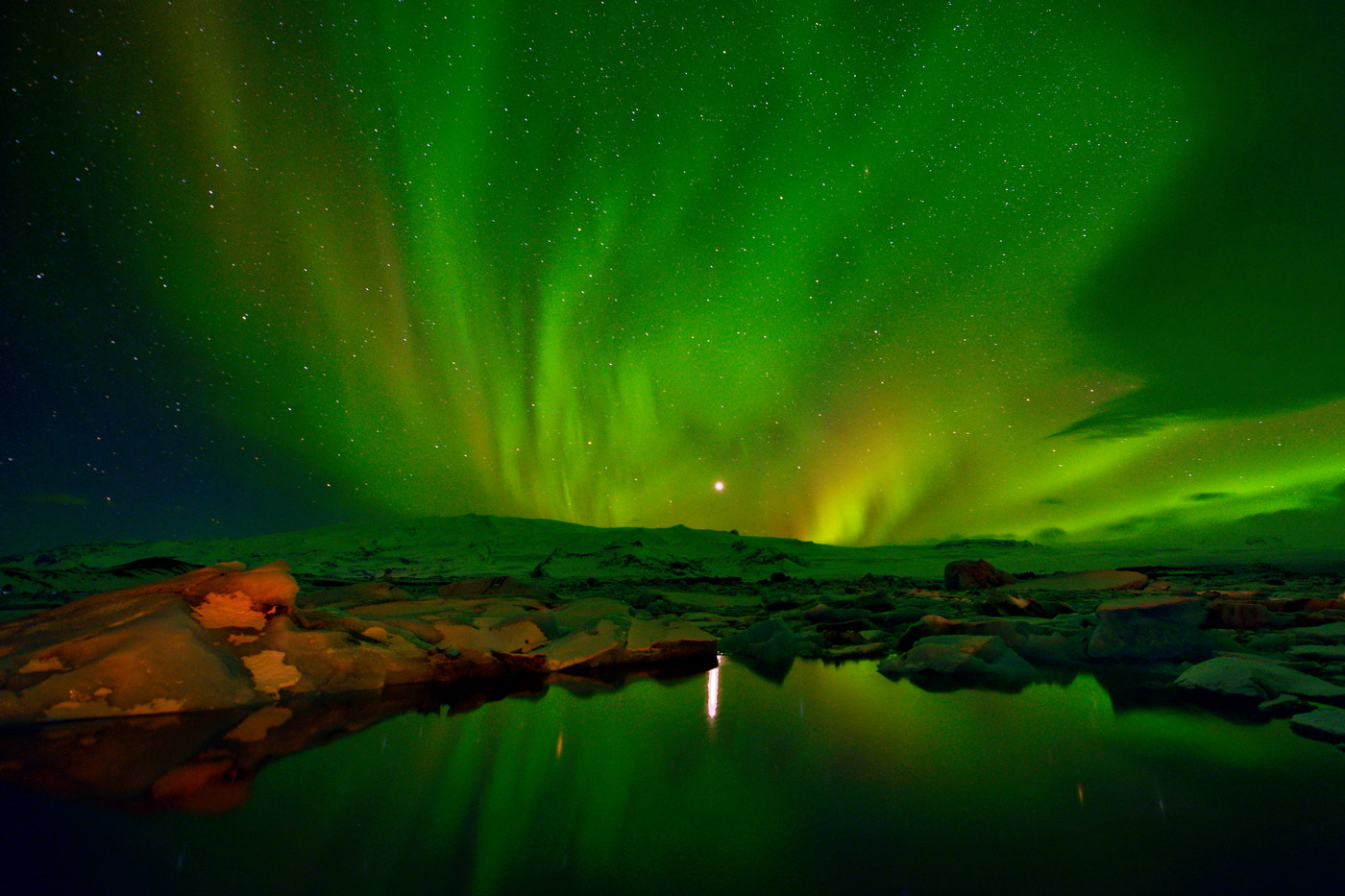 Nikon AF-S Nikkor 14-24mm F2.8G ED sample photo. Aurora photography