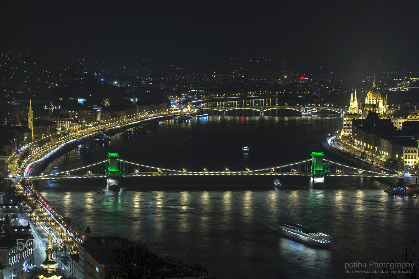 Nikon D7100 + Tamron SP 70-200mm F2.8 Di VC USD sample photo. "szechenyi chain bridge" photography