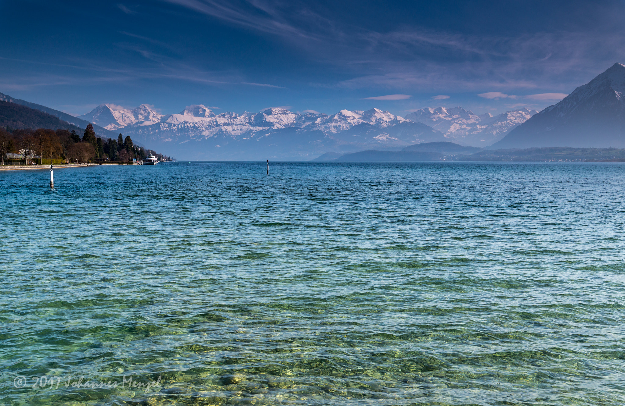 Canon EOS 6D + Canon EF 300mm f/2.8L sample photo. Different shades of blue photography