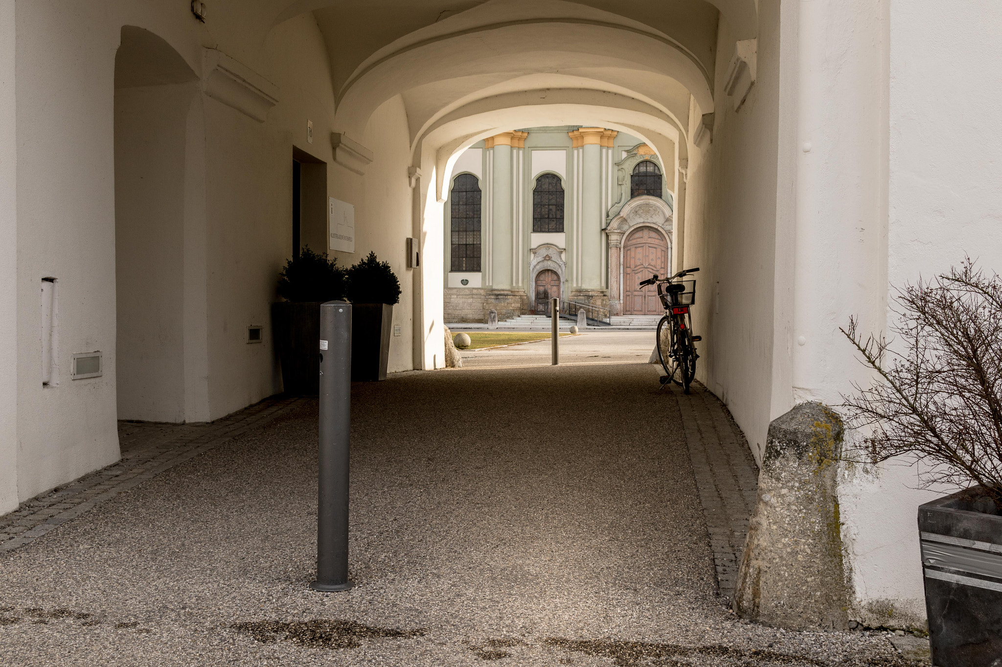 Canon EF-S 17-55mm F2.8 IS USM sample photo. Kloster ffb photography