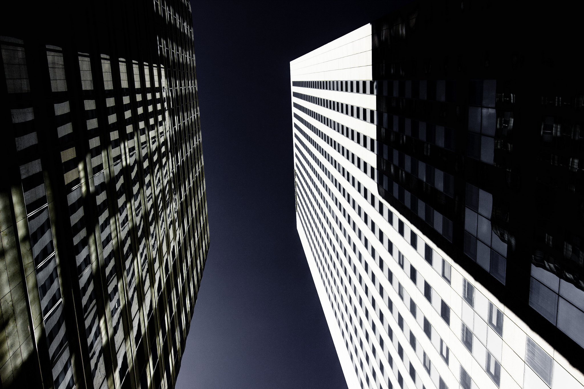 Tokina AT-X Pro 12-24mm F4 (IF) DX sample photo. La defence photography
