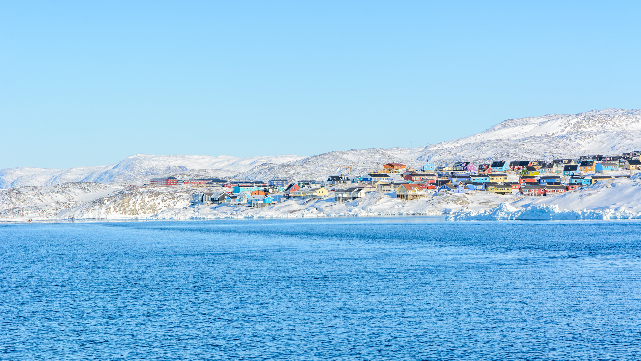 Sigma 17-70mm F2.8-4 DC Macro OS HSM sample photo. Winter in ilulissat photography