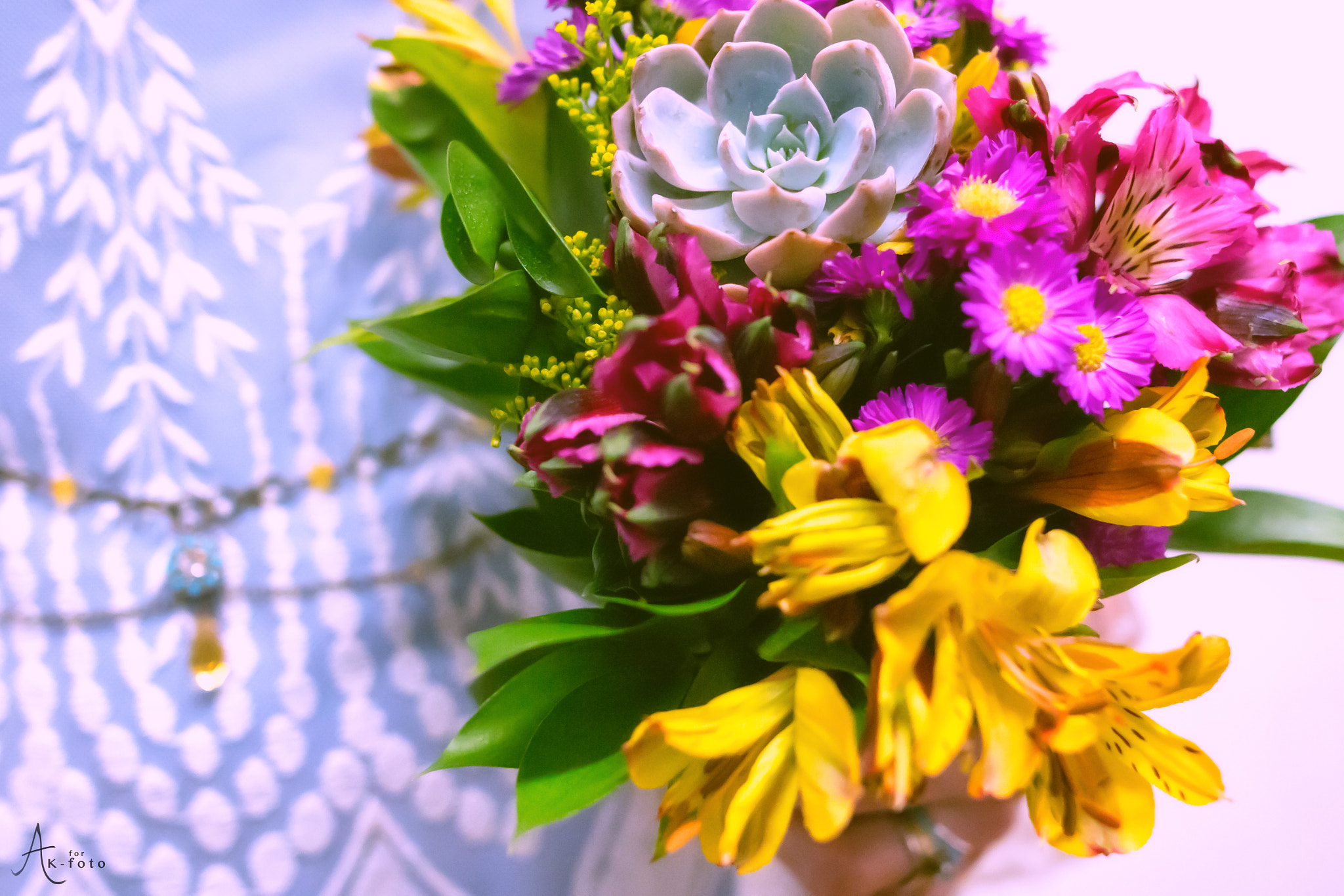 Canon EOS 70D + Sigma 24mm F1.4 DG HSM Art sample photo. Kelly's boquet photography