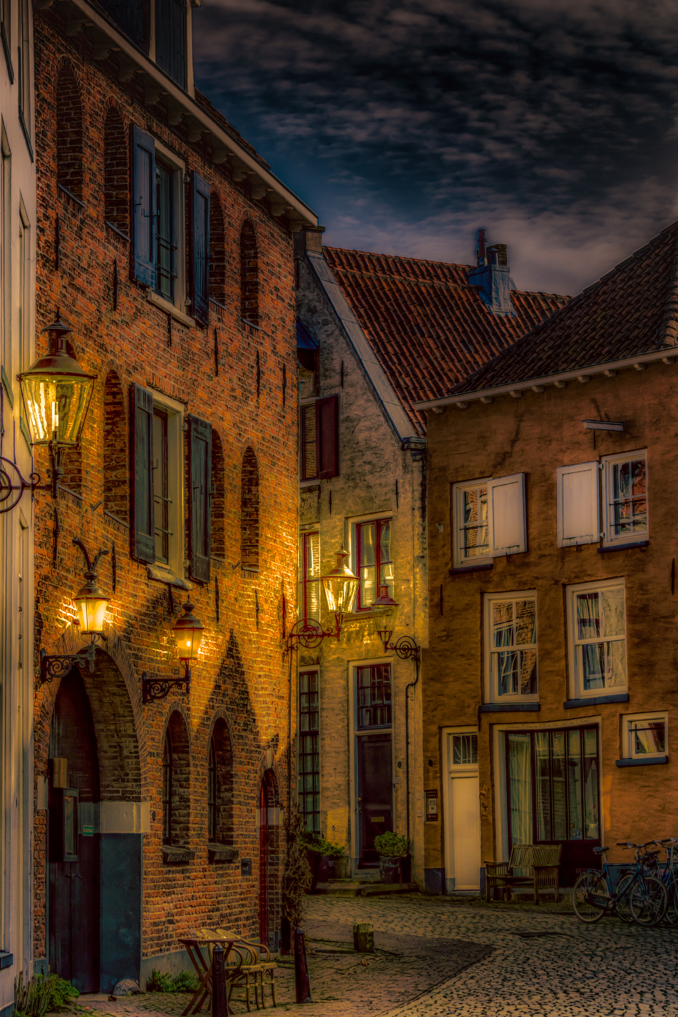 Canon EOS 70D + Canon EF 70-200mm F4L IS USM sample photo. Moody alley photography