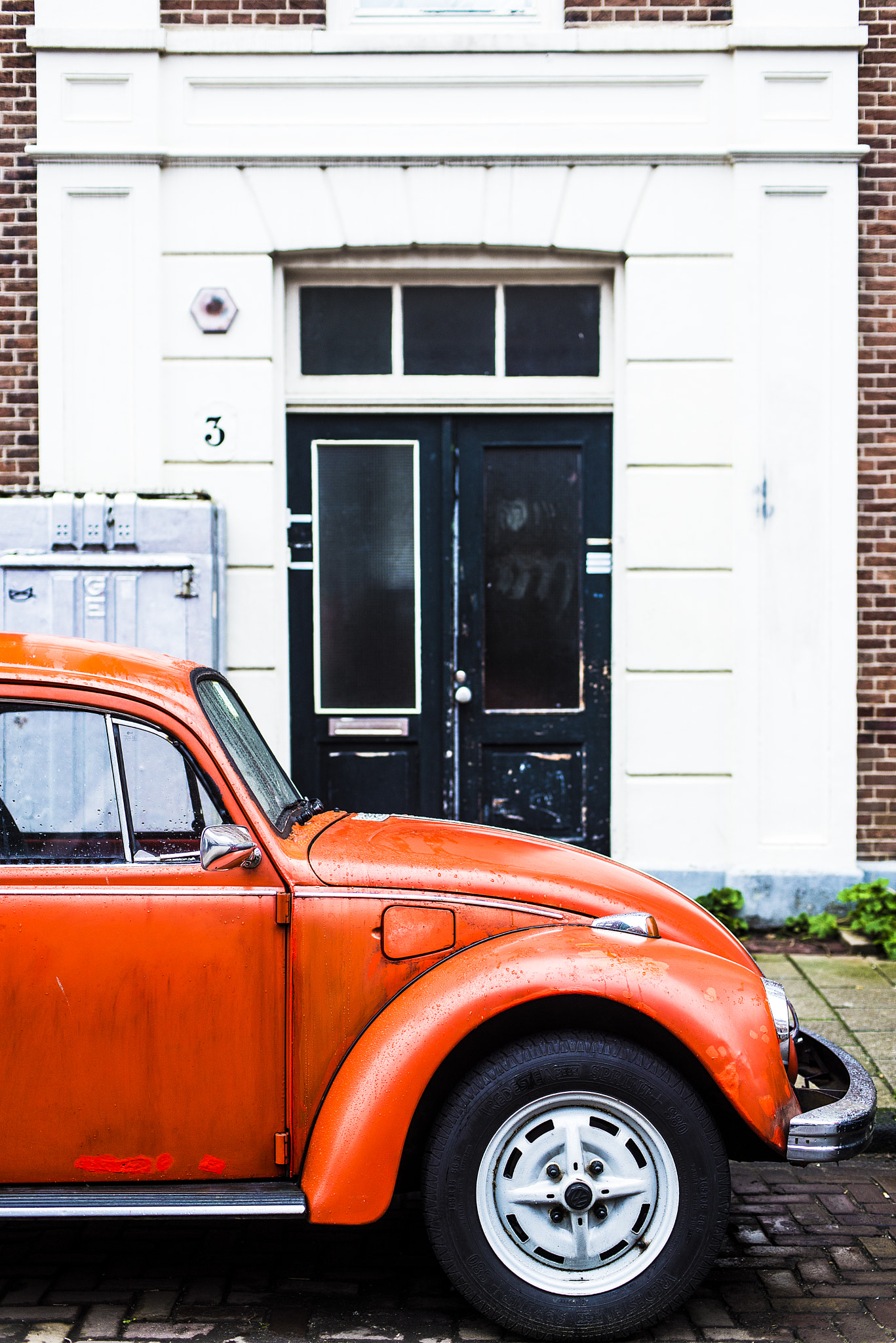 Nikon D600 + Nikon AF Nikkor 50mm F1.4D sample photo. Amsterdam streets - #red photography