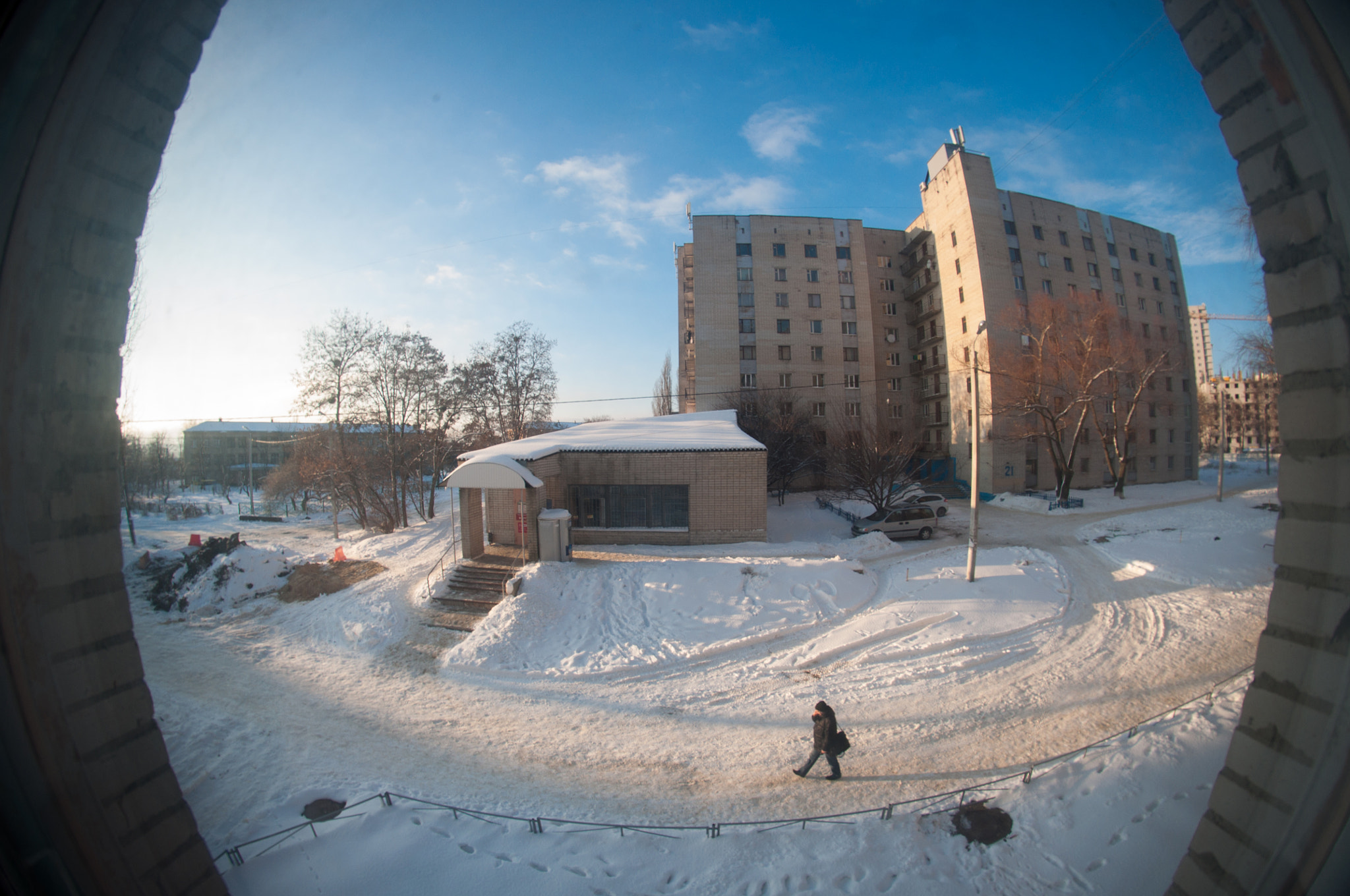 Nikon D90 + Samyang 8mm F3.5 Aspherical IF MC Fisheye sample photo. Окно во двор photography