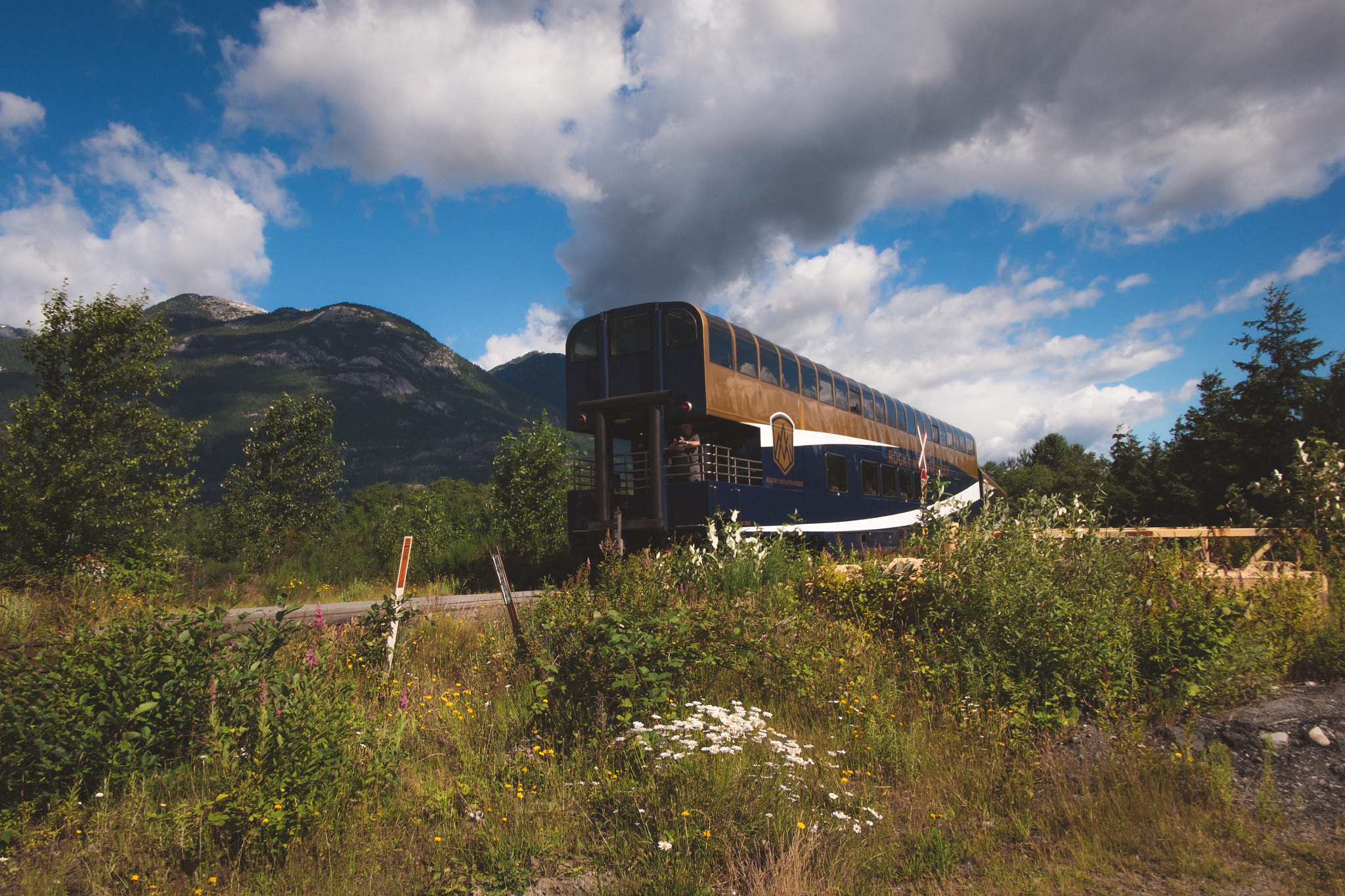 Fujifilm XC 16-50mm F3.5-5.6 OIS sample photo. Passing through squamish. photography