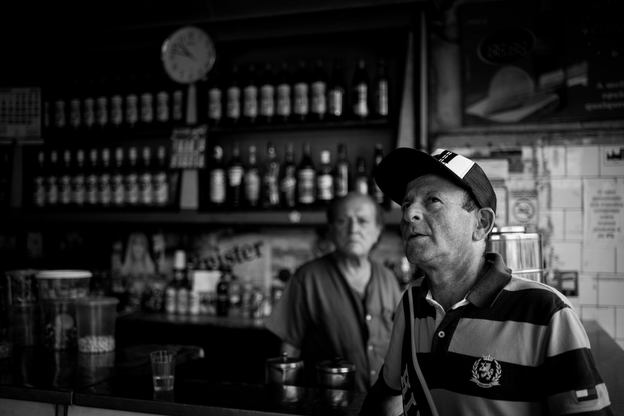 Nikon AF-S Nikkor 35mm F1.8G ED sample photo. At the bar photography