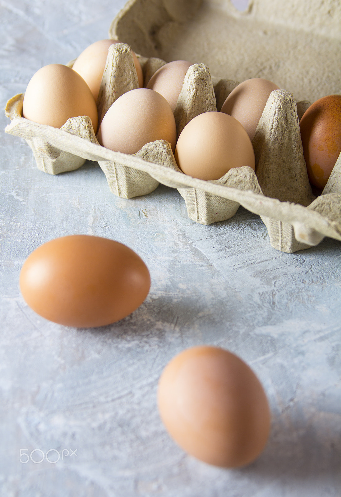 Canon EOS 60D + Canon EF 28-135mm F3.5-5.6 IS USM sample photo. Eggs of chicken photography