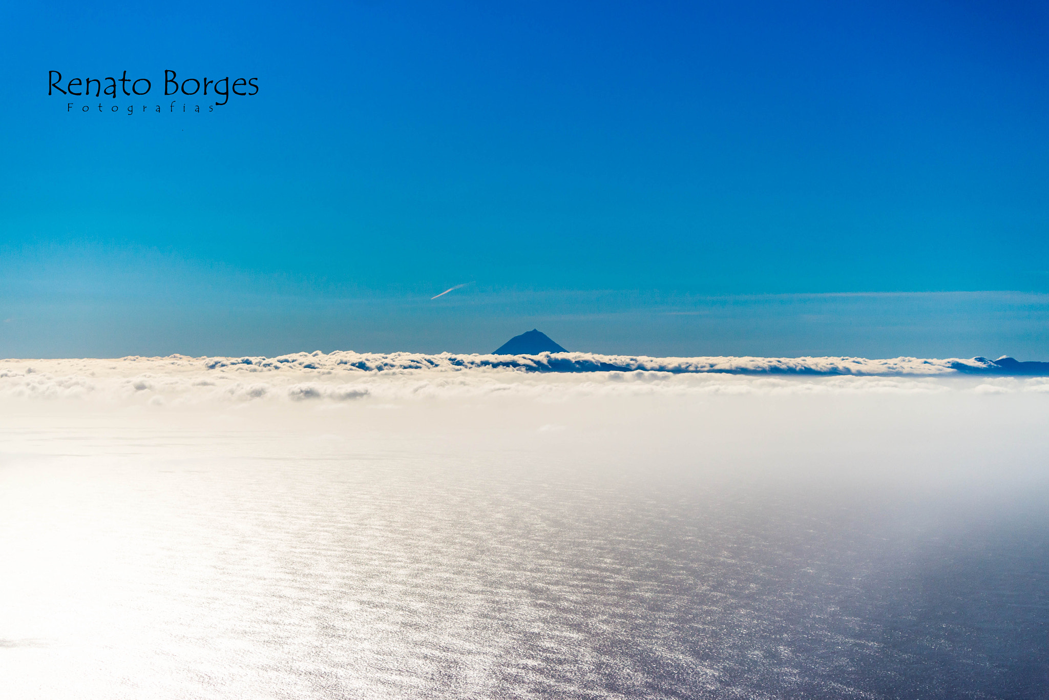 Canon EF-S 55-250mm F4-5.6 IS sample photo. Do alto da serra, ao pico do pico. photography