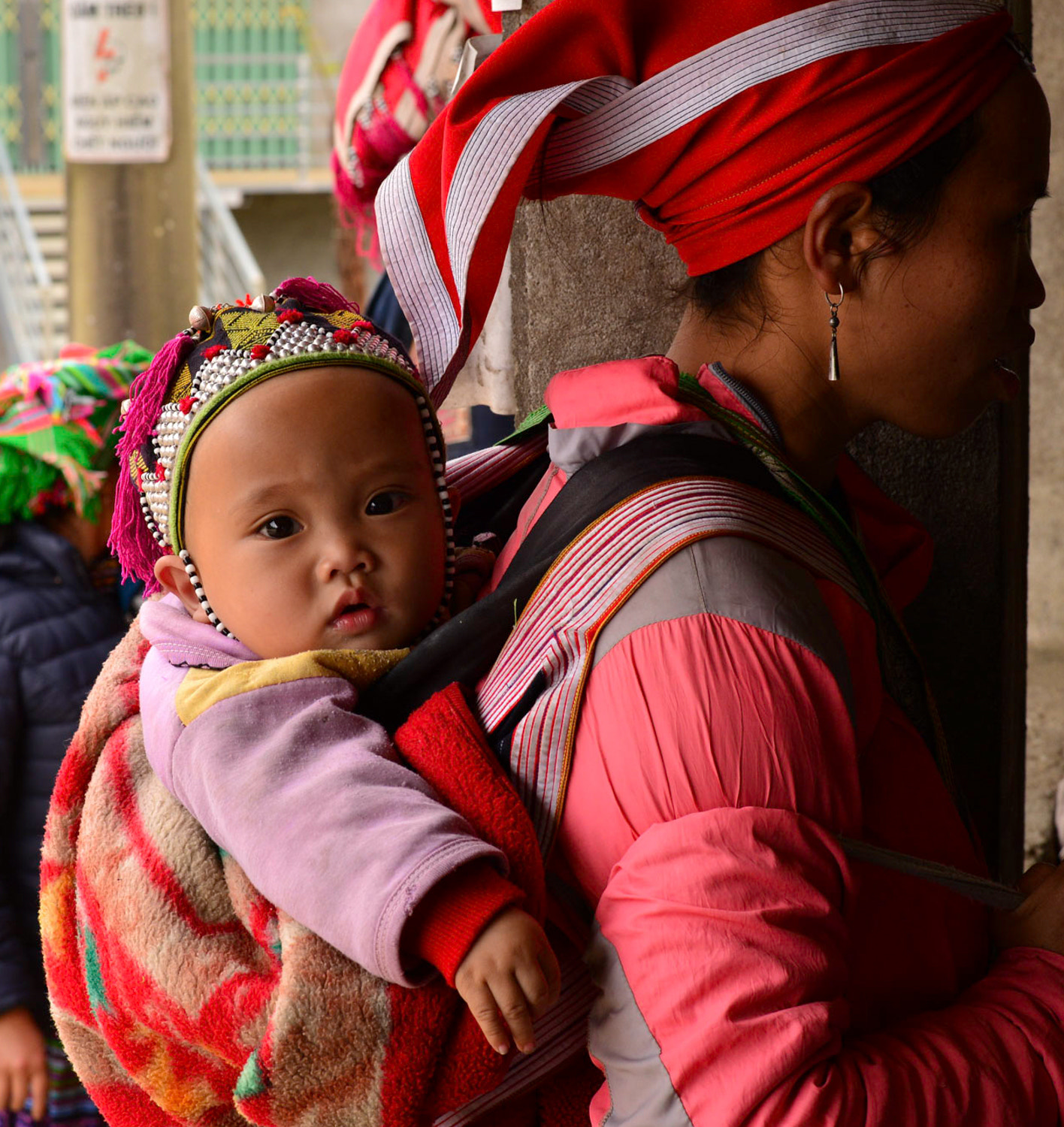 Nikon D600 + Nikon AF-S Nikkor 50mm F1.8G sample photo. Sapa dao child photography