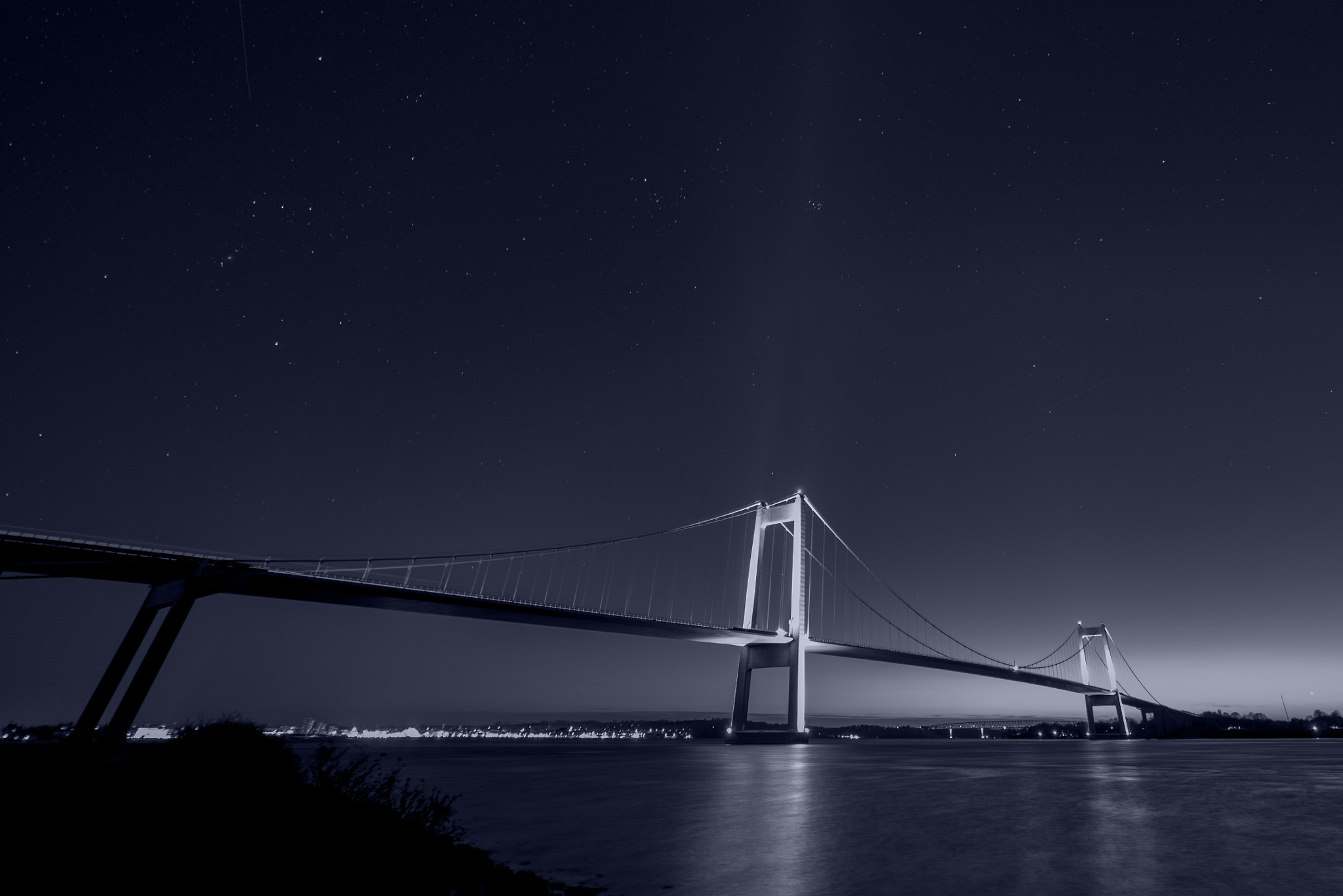 Samyang 14mm F2.8 ED AS IF UMC sample photo. Blue hour photography